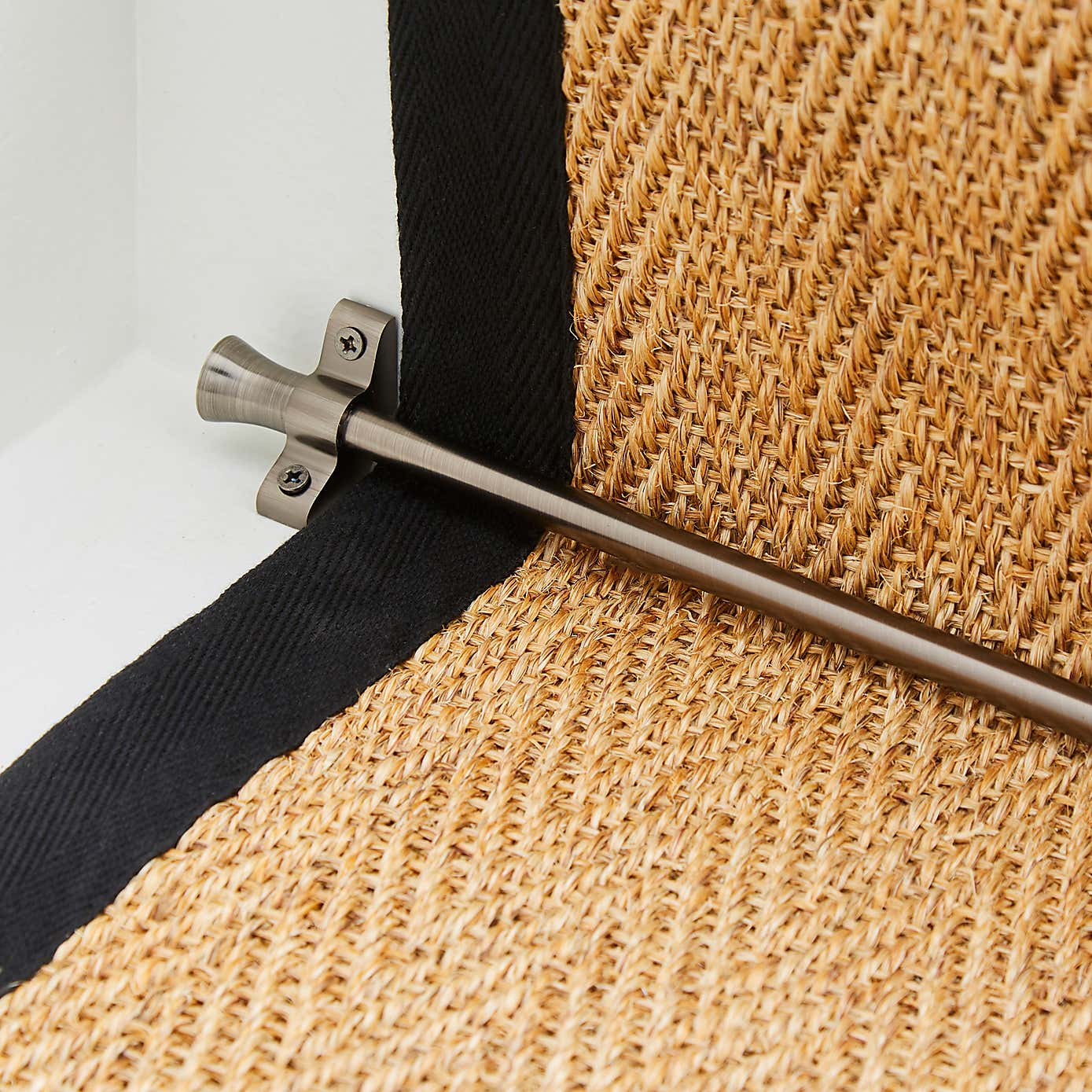 Trumpet Finial Stair Rod