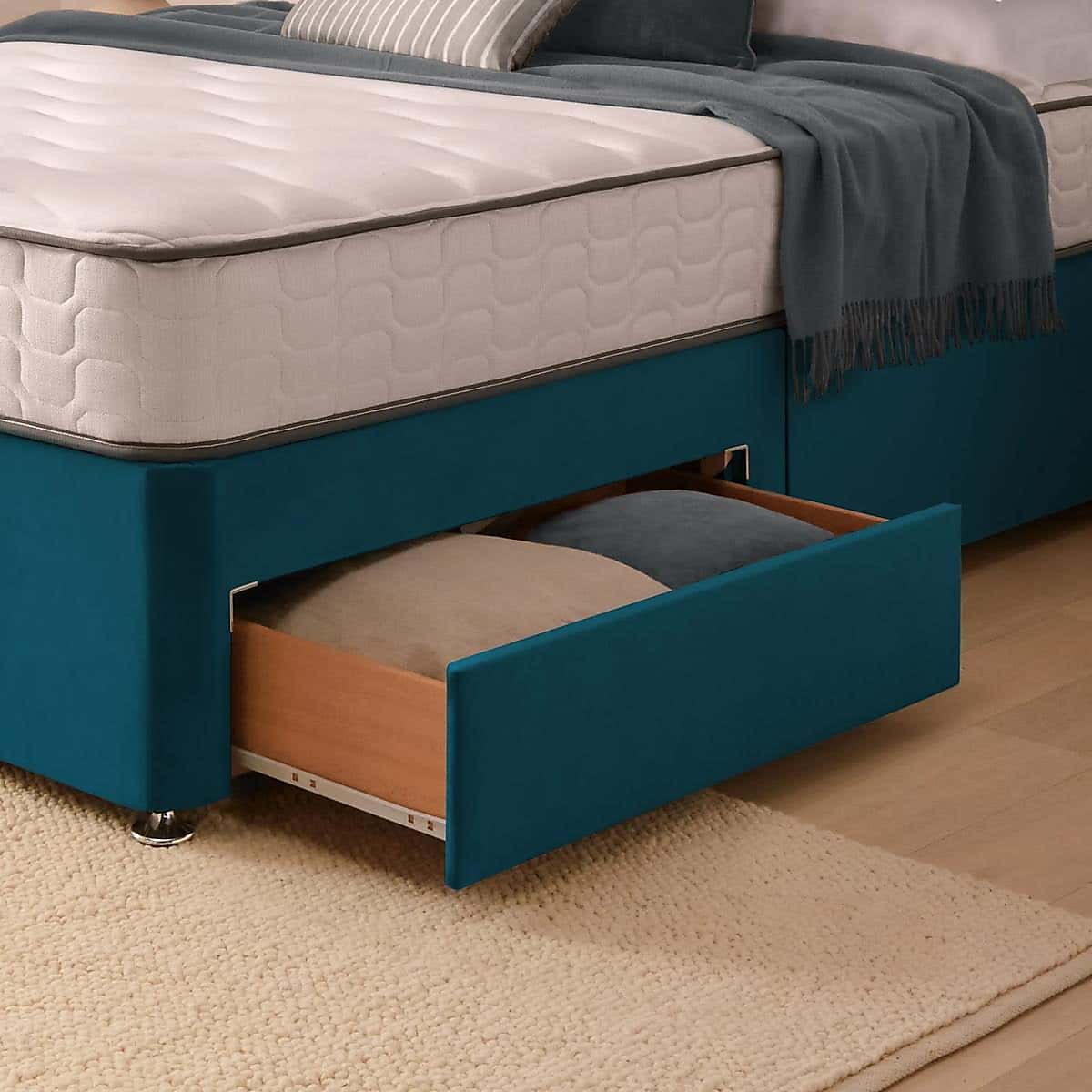 Silentnight 2 Drawer Divan Bed With Velvet Francisco Headboard