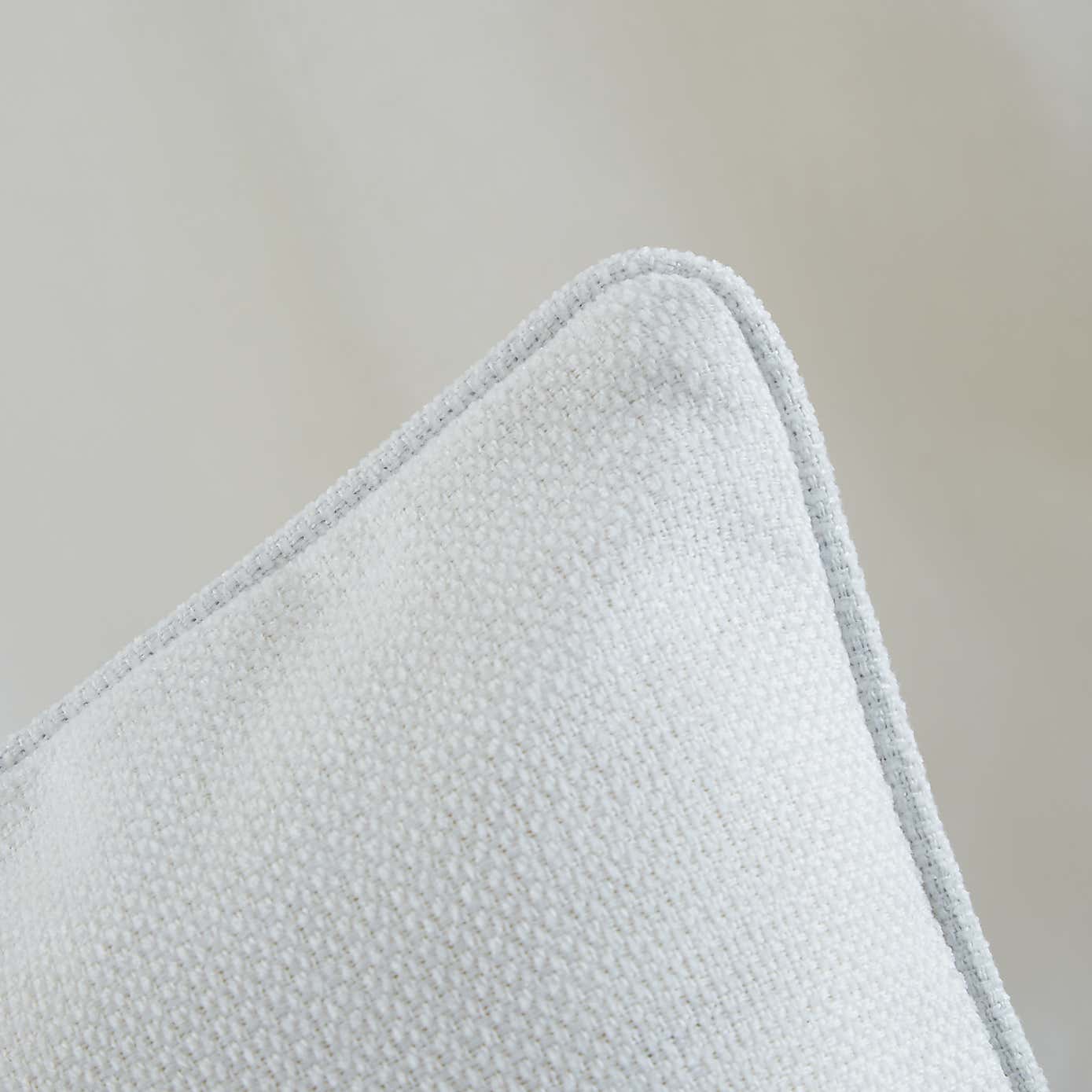 Wynter Old Gold Cushion