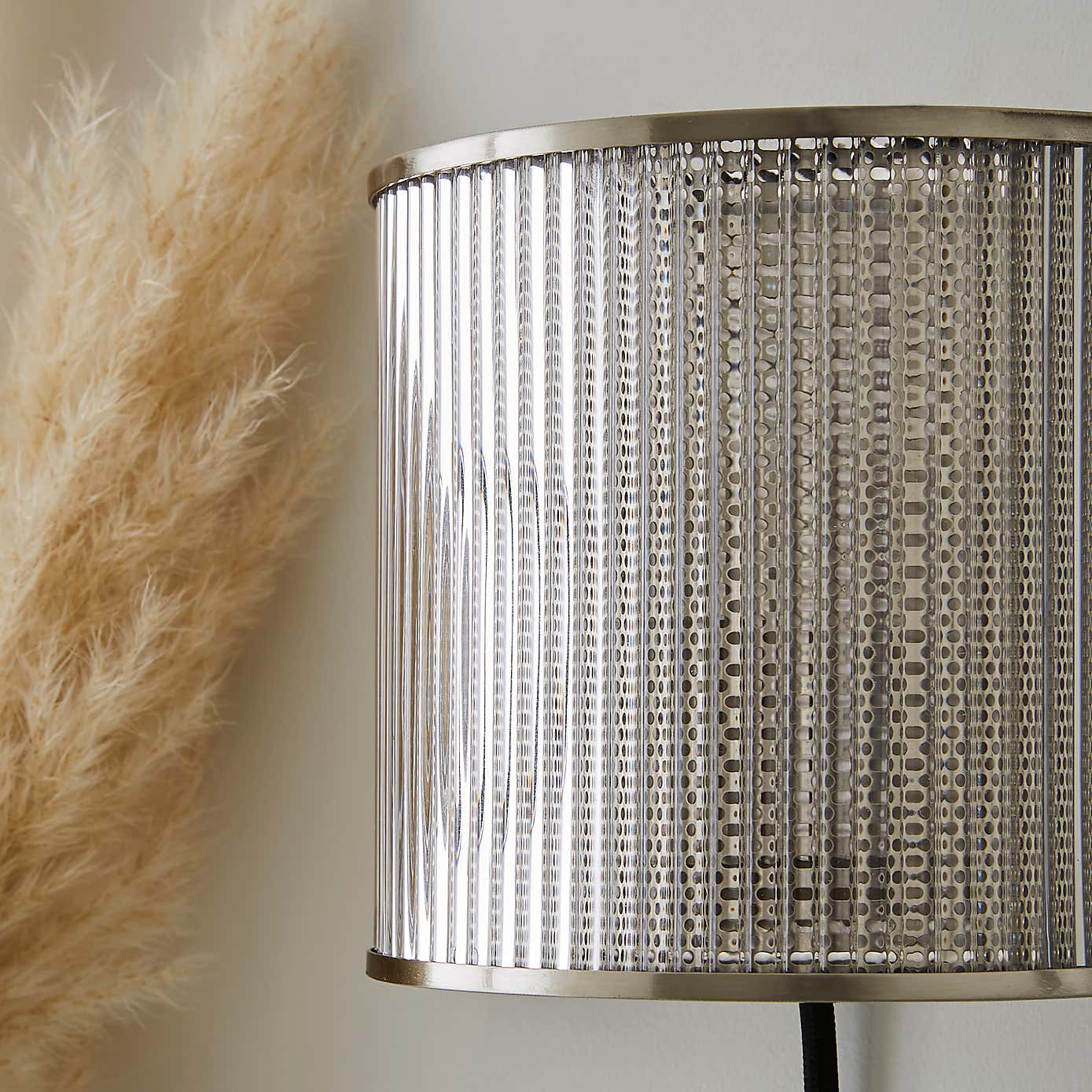 Kruze Plug In Wall Light