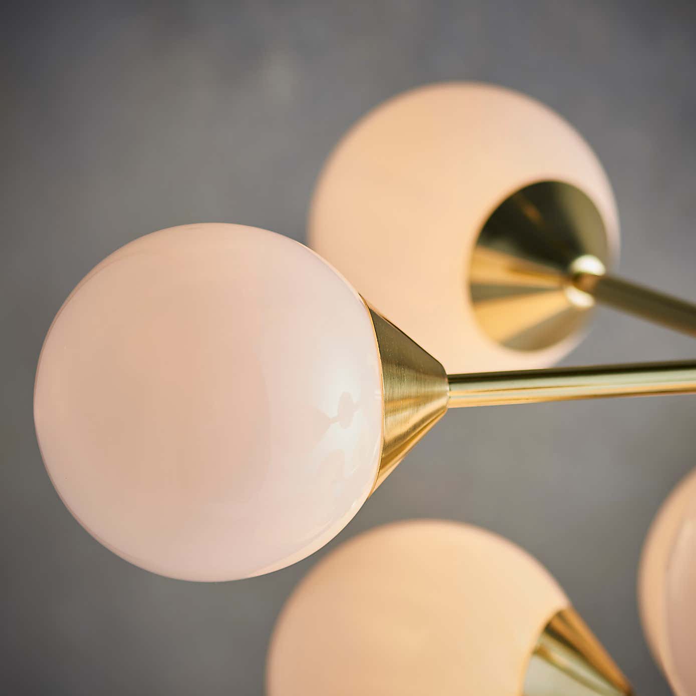 Vogue Elberton 11 Light 51cm Chandelier