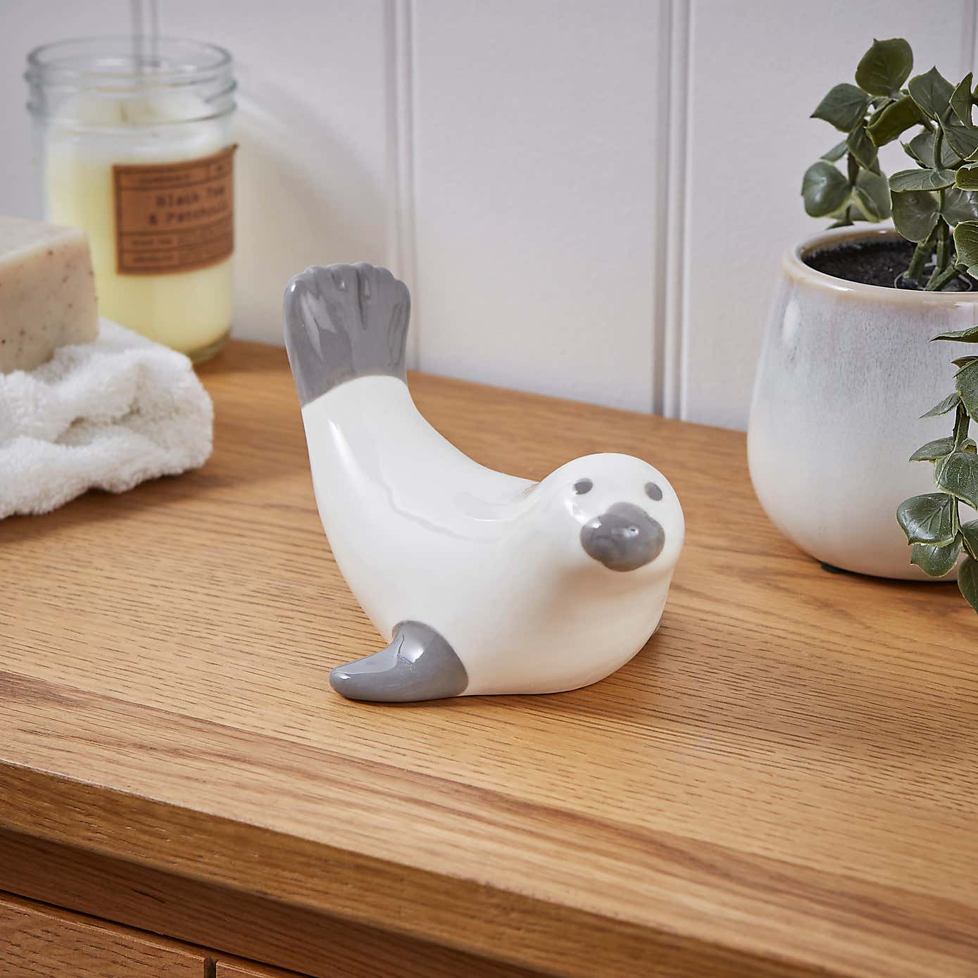 Ceramic Seal Pup