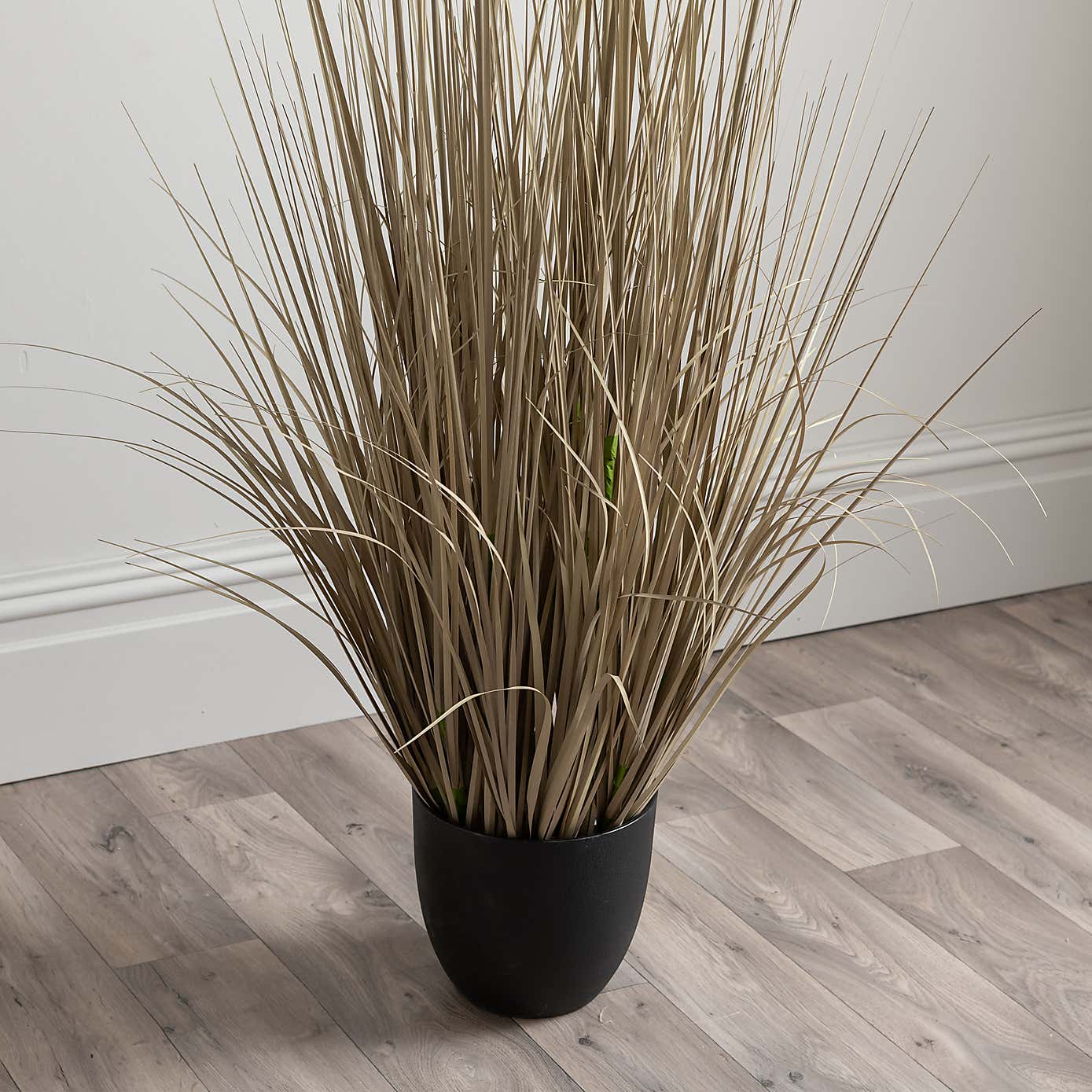 Artificial Cream Pampas Grass in Black Plant Pot
