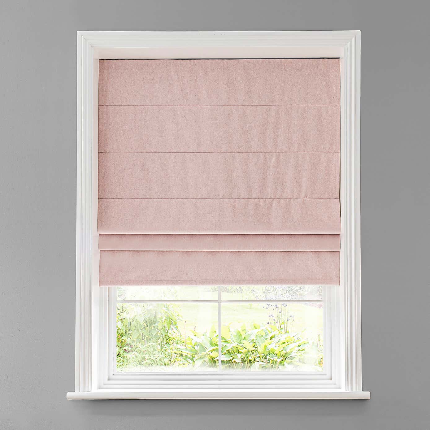 Luna Blackout Roman Blind