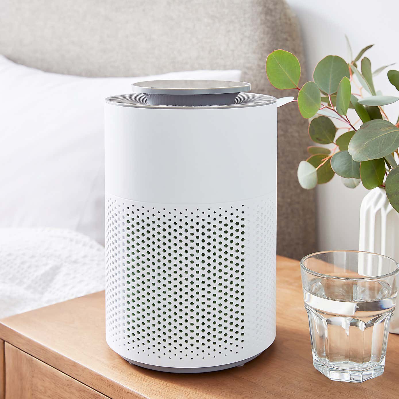 White 4 Speed Air Purifier