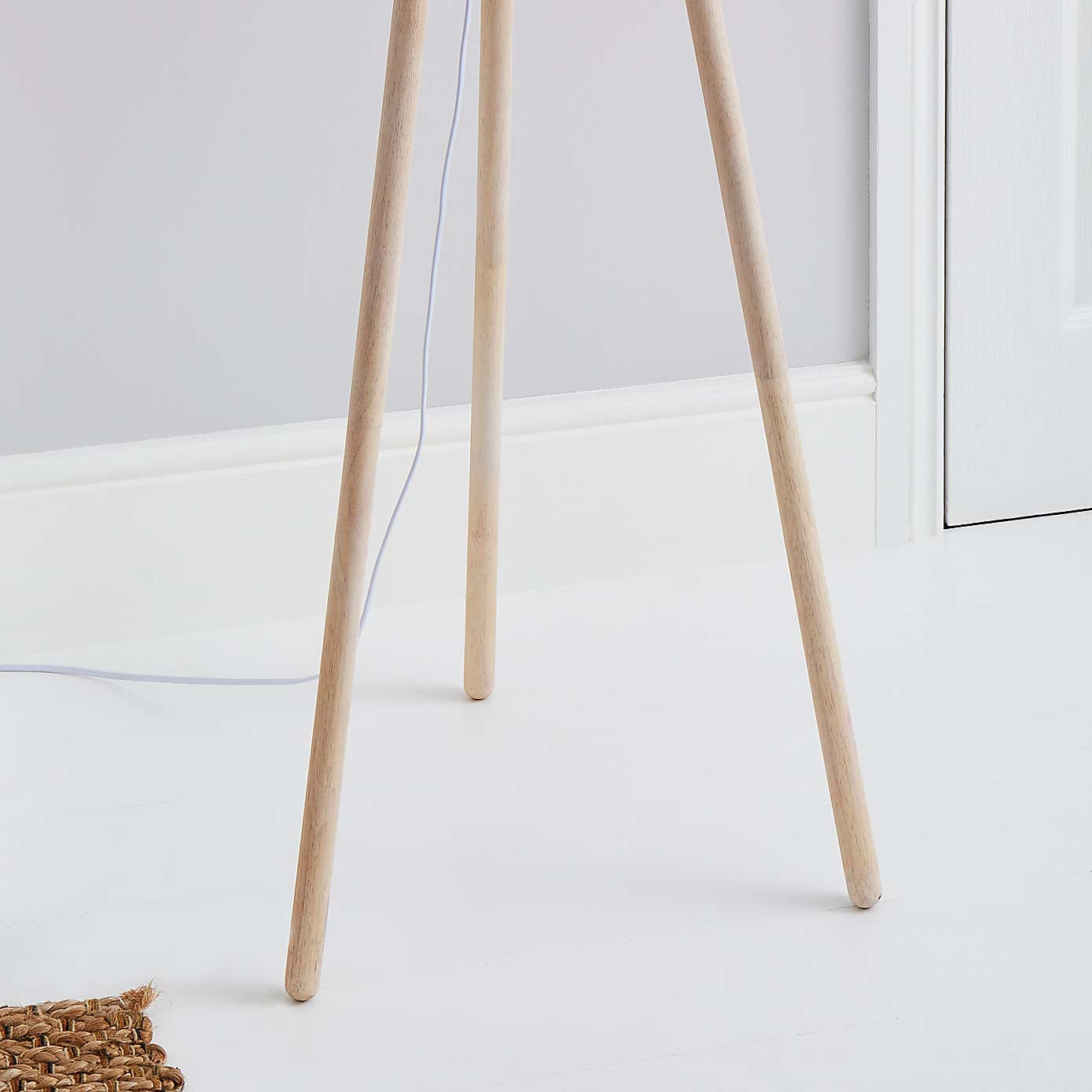 Ambra Tripod Floor Lamp Natural