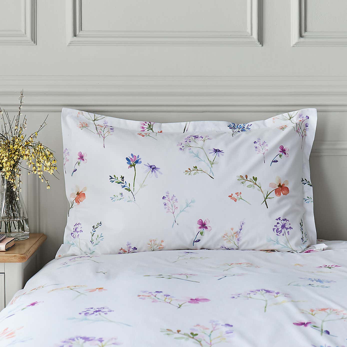 Springfield Floral Oxford Pillowcase