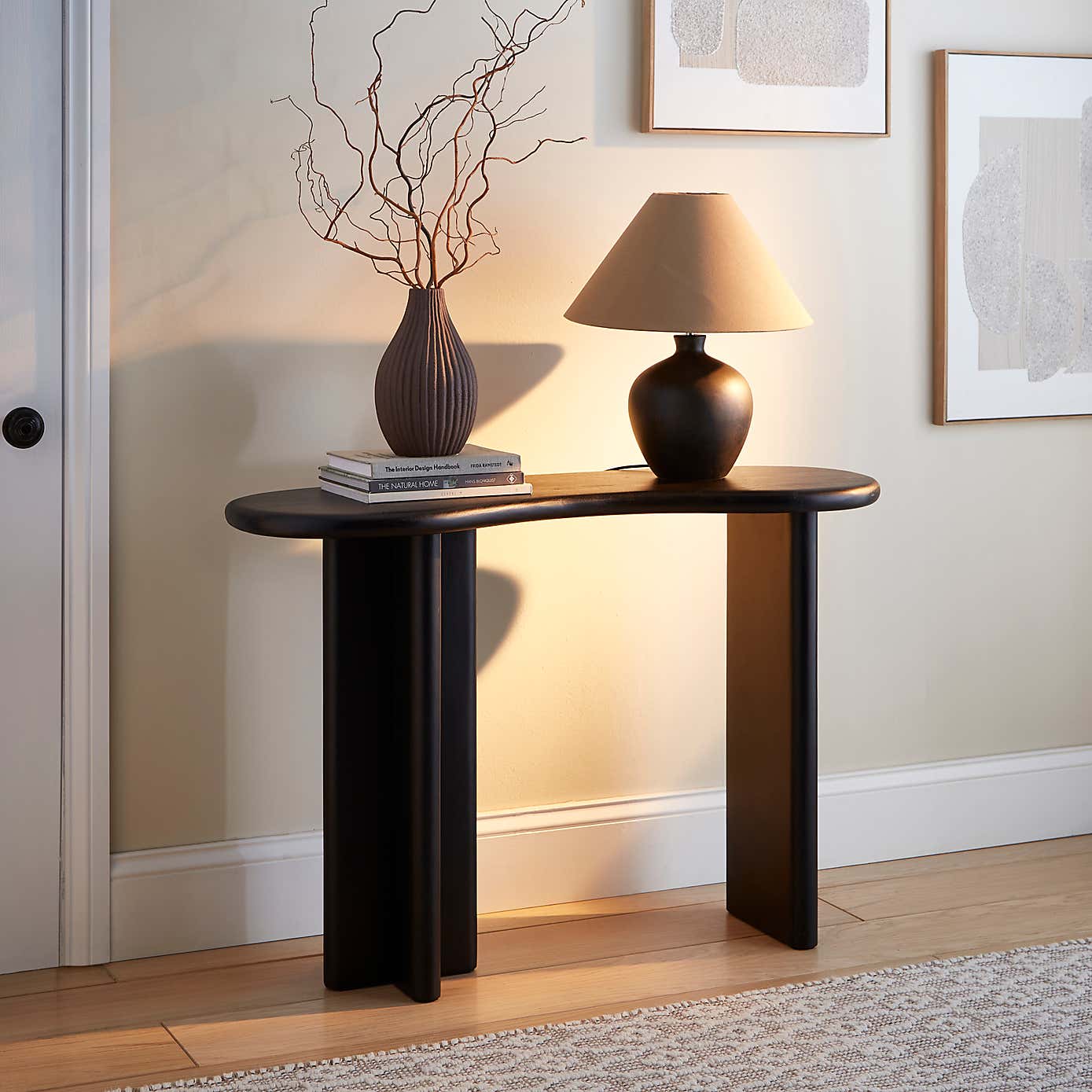 Ludo Kidney Shaped Console Table
