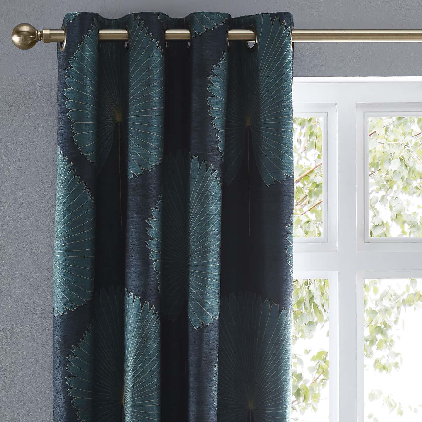 Oriental Fan Bottle Eyelet Curtains