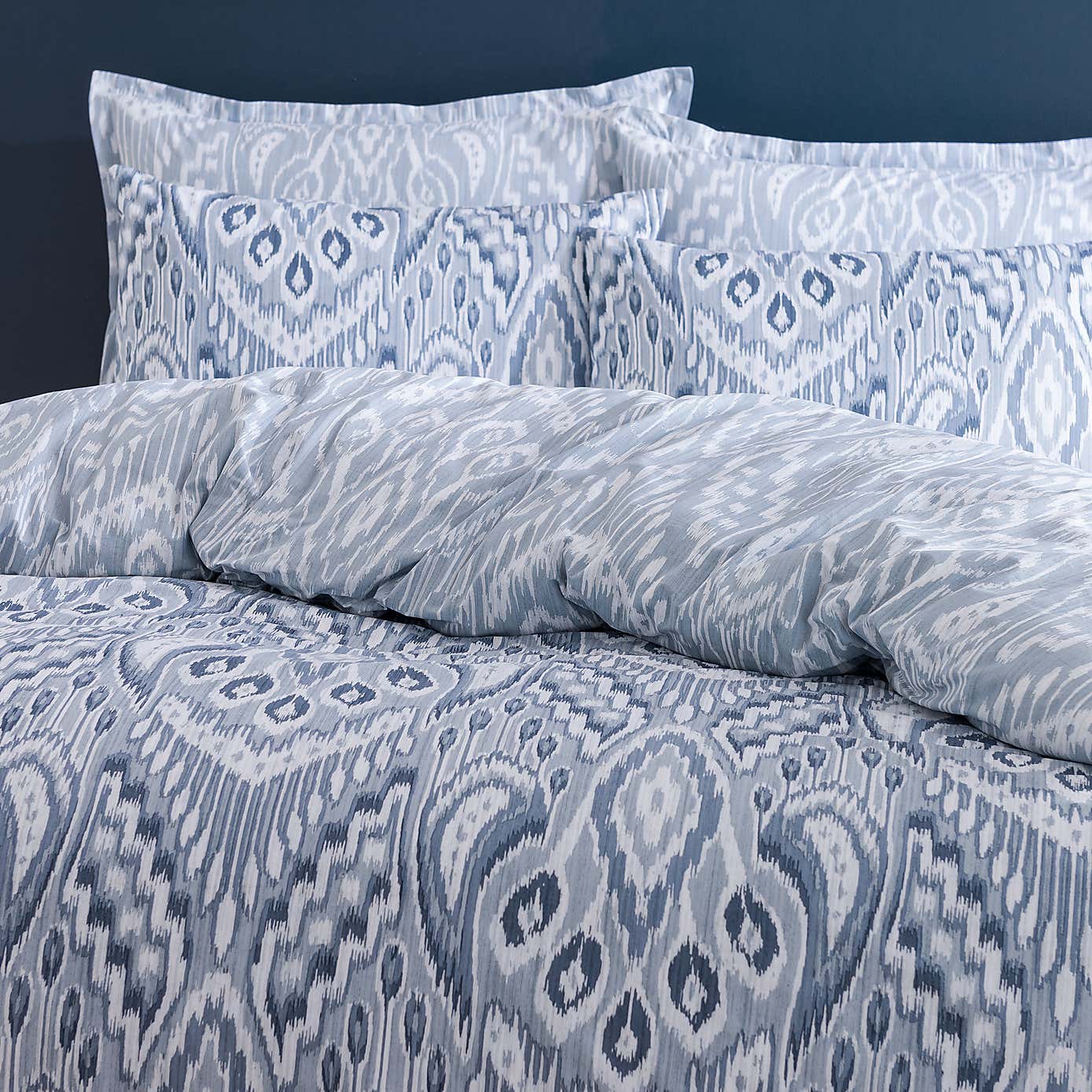 Global Ikat Cotton Oxford Pillowcase
