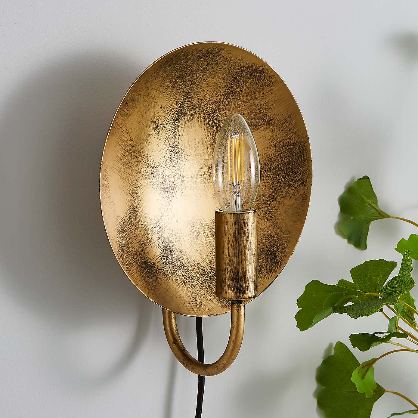 Reflect Easy Fit Plug In Wall Light