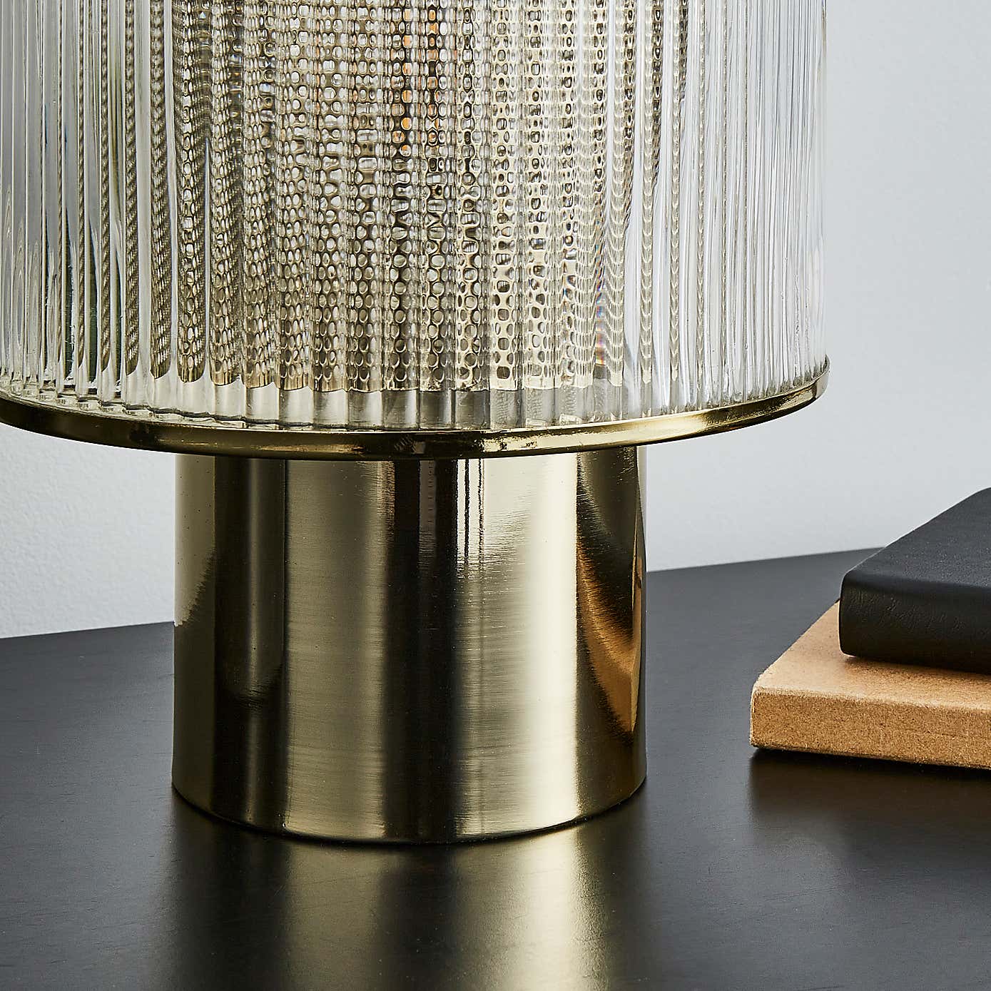 Kruze Glass Table Lamp