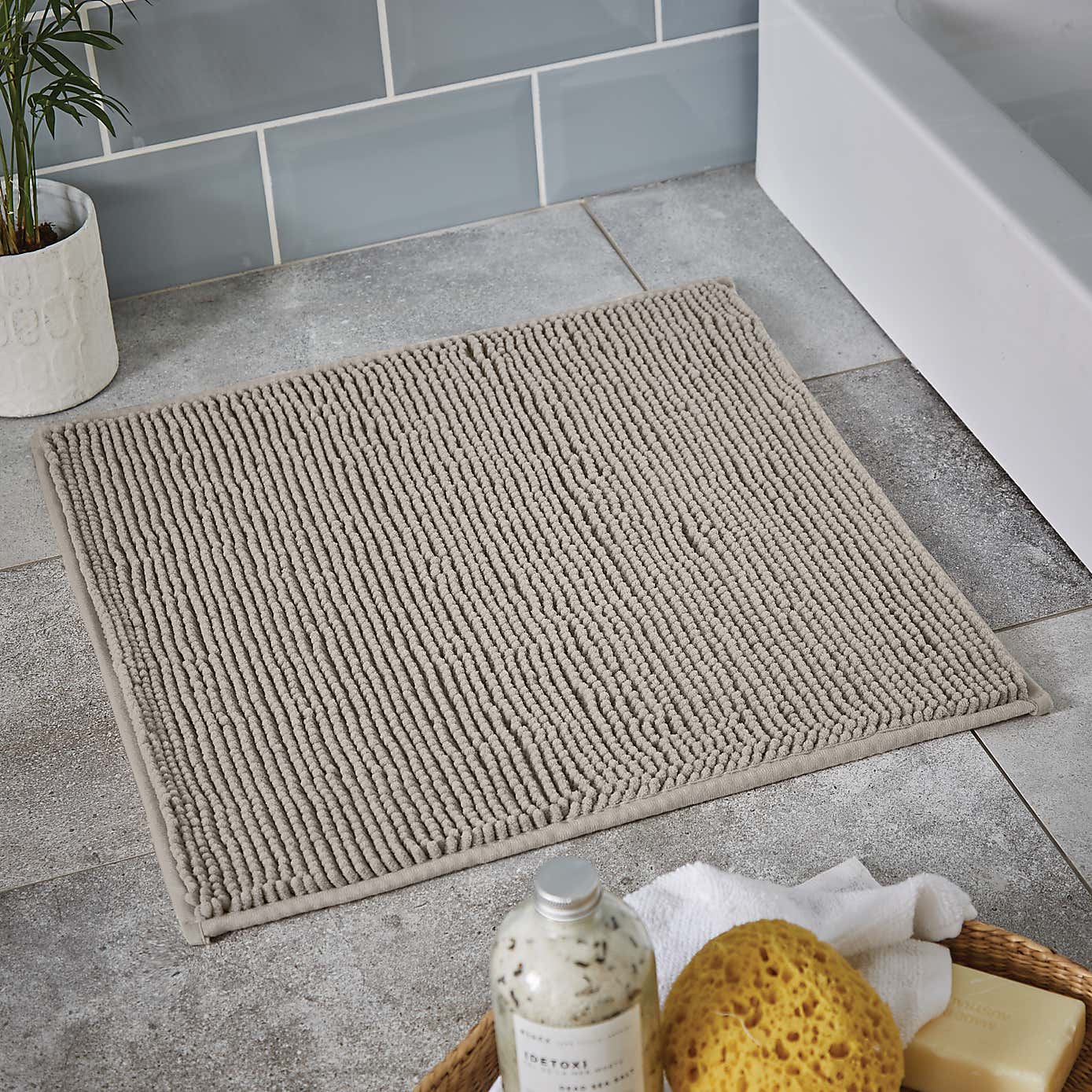 Mini Bobble Shower Mat