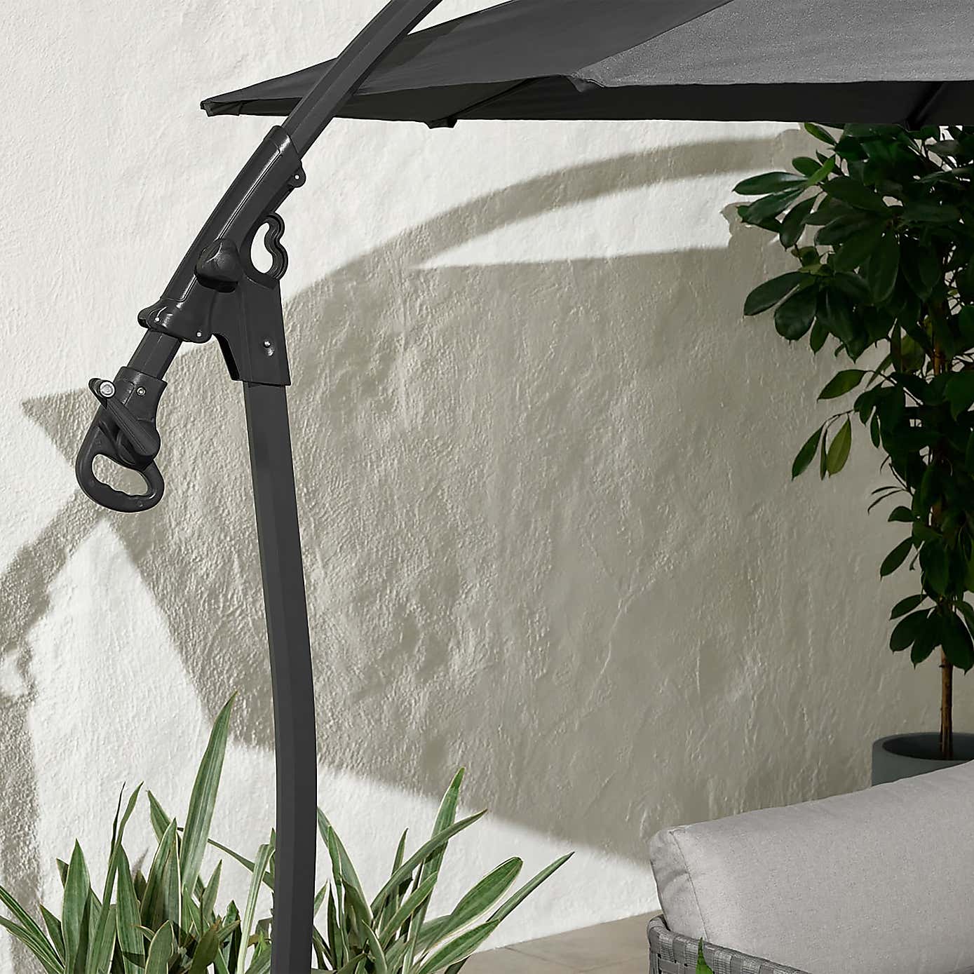 3m Royal Craft Deluxe Pedal Operated Rotational Cantilever Parasol with Cross Stand