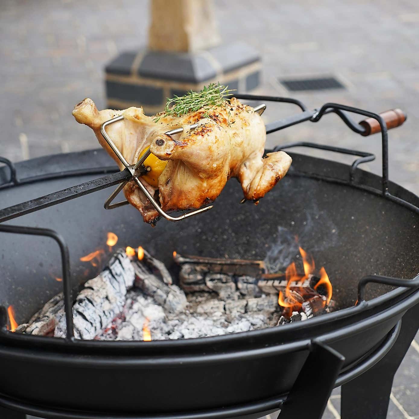 Outdoor Metal Kendal Firebowl with Stand