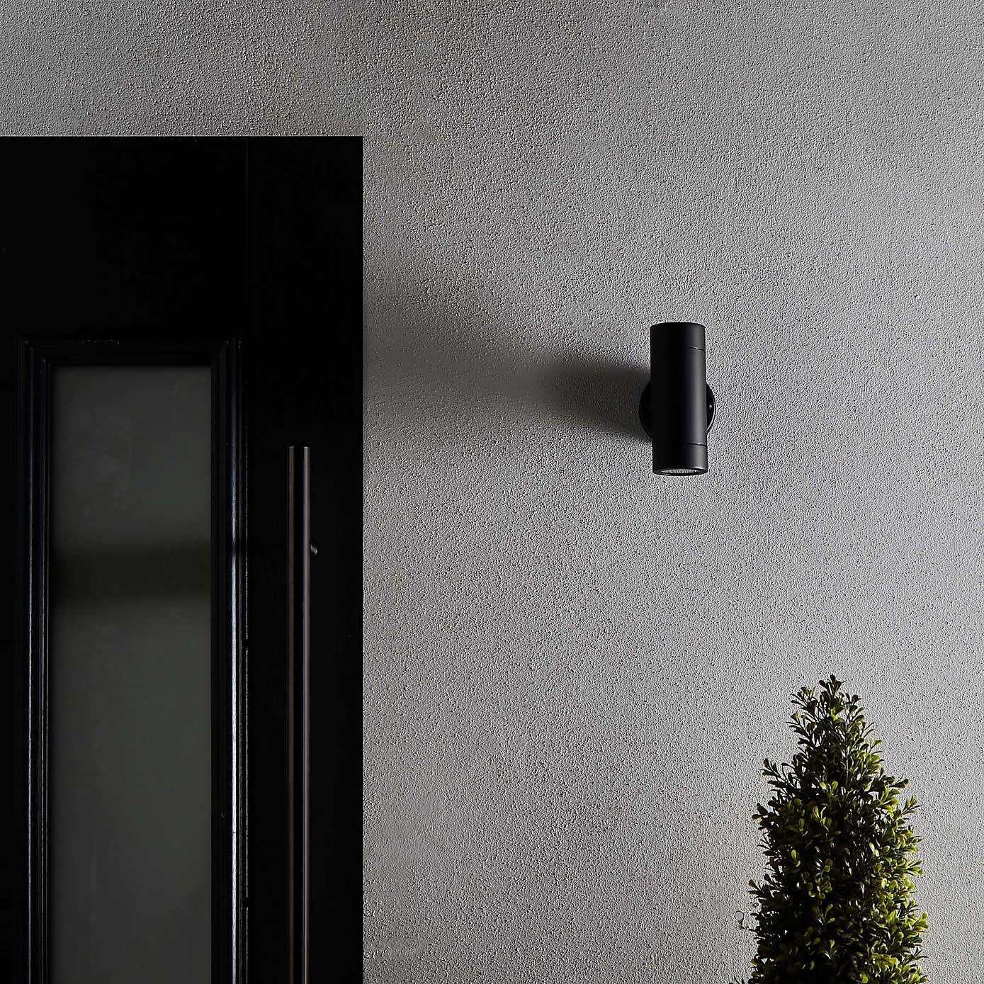 Vogue Alonzo 2 Light Outdoor Wall Light