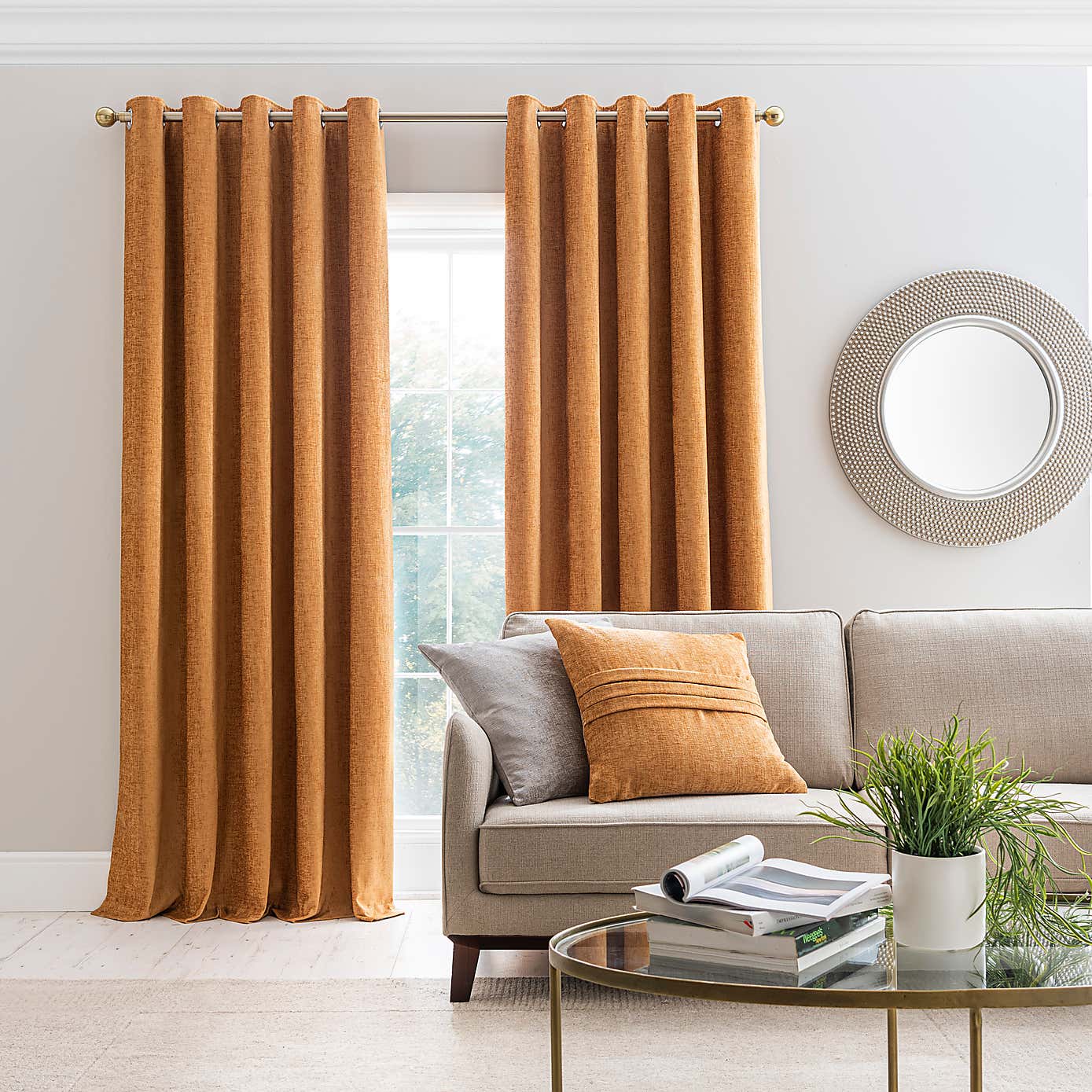 Chenille Pleat Cushion