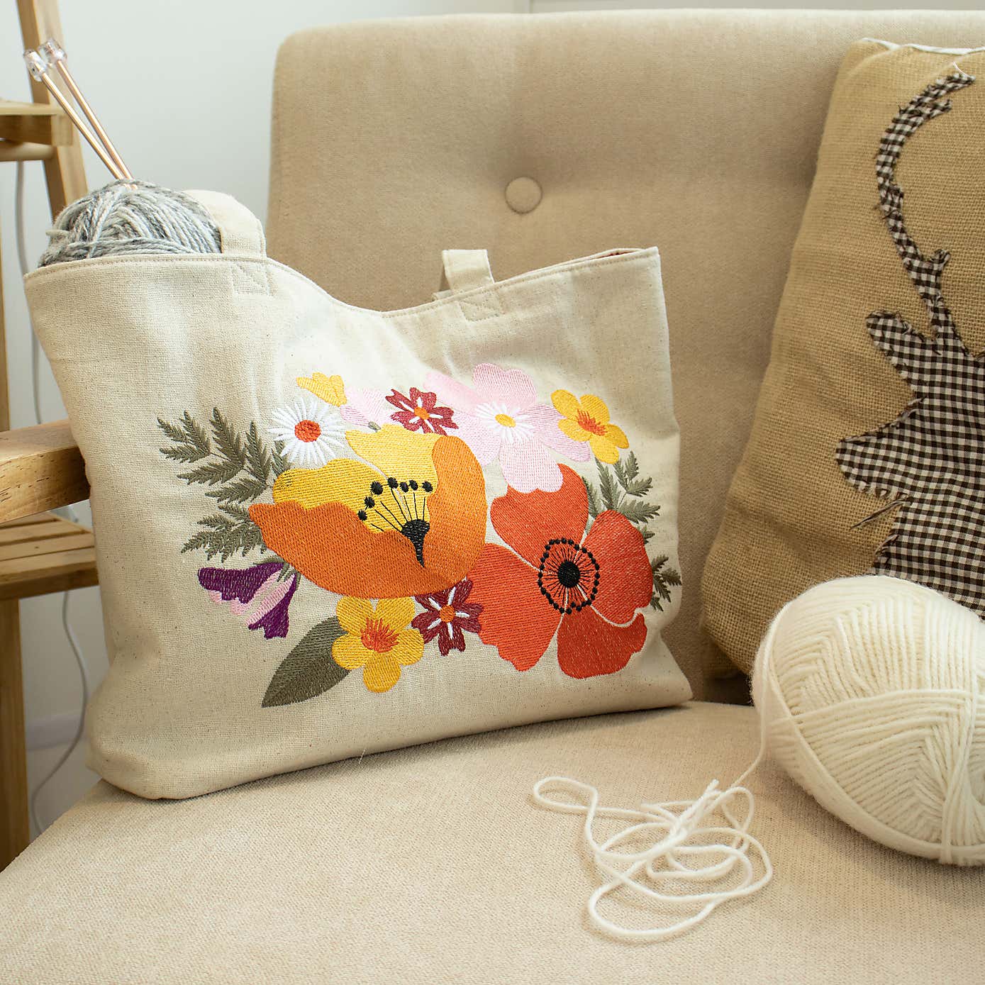 Hobby Gift Red Wildflowers Tote Bag