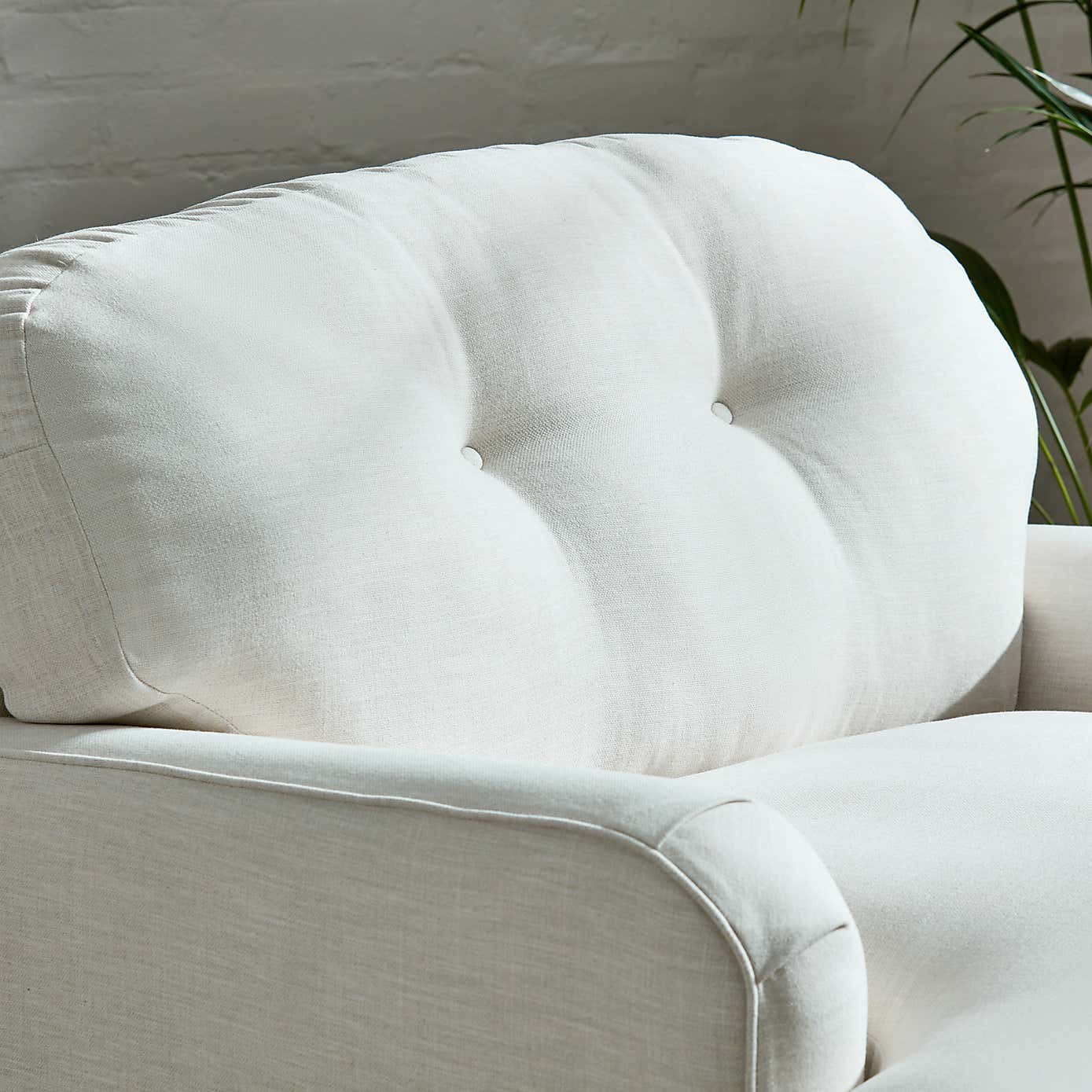 Martha Faux Linen Snuggle Chair