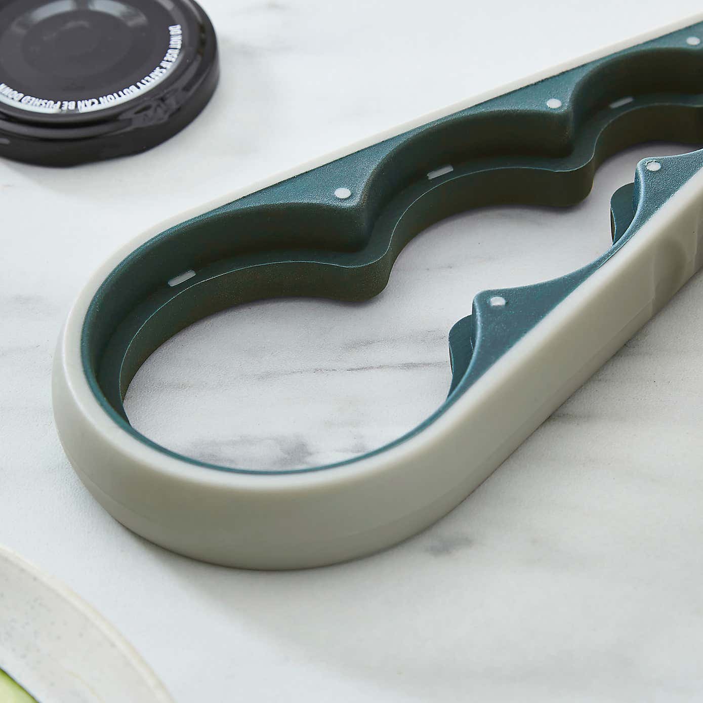 Handy Kitchen Bottle & Jar Opener