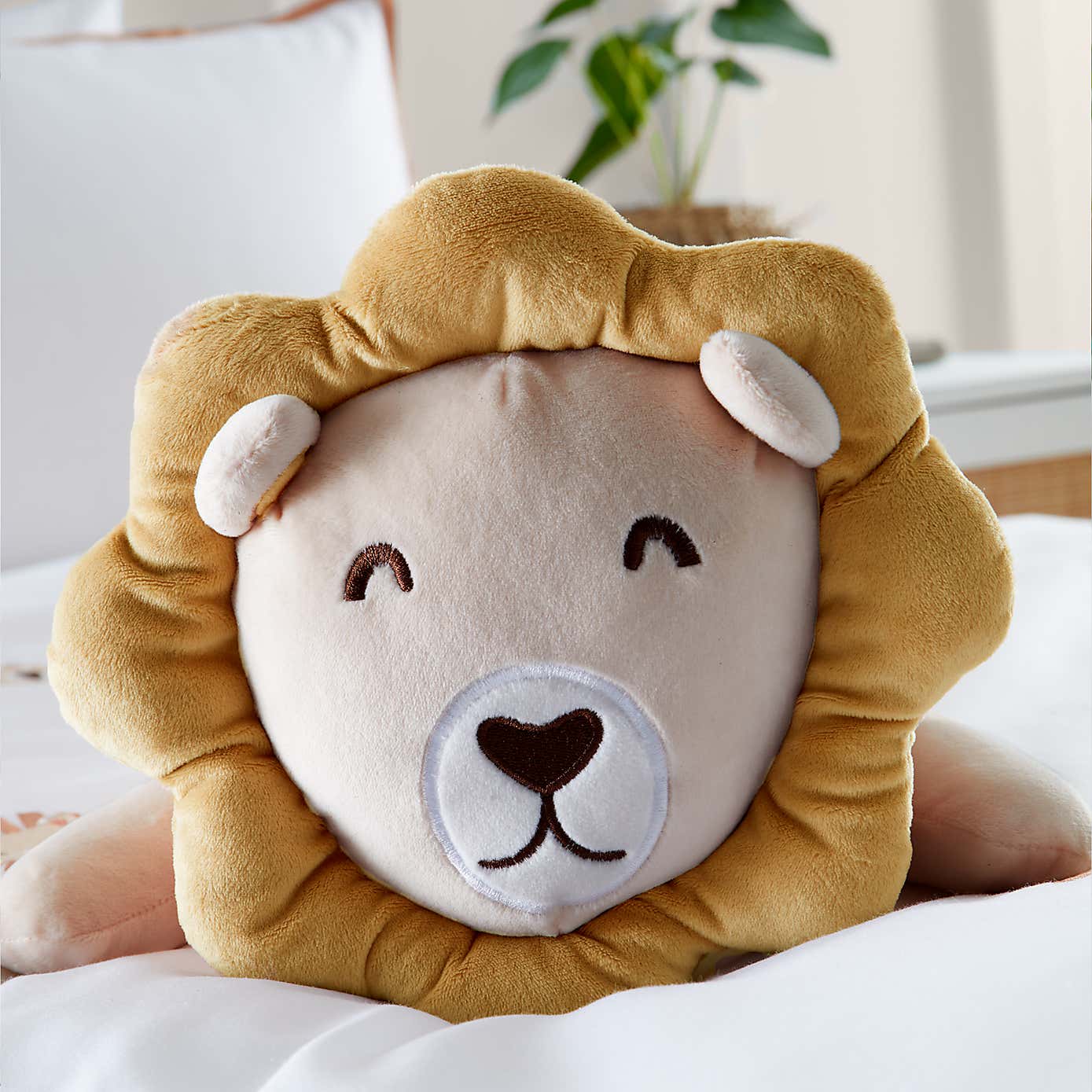 Catherine Lansfield Cuddle Friends Lion Cushion
