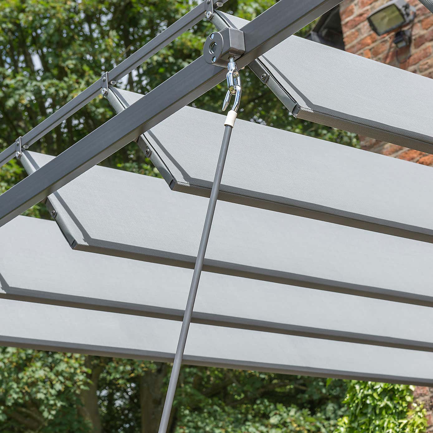 Pandora Leaf 3m x 3m Pergola