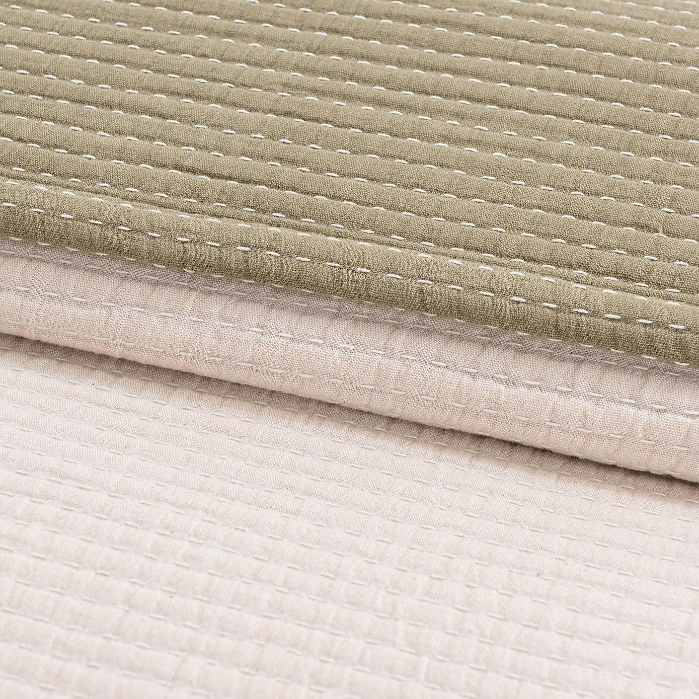 EL Milano 235cm x 235cm Throw