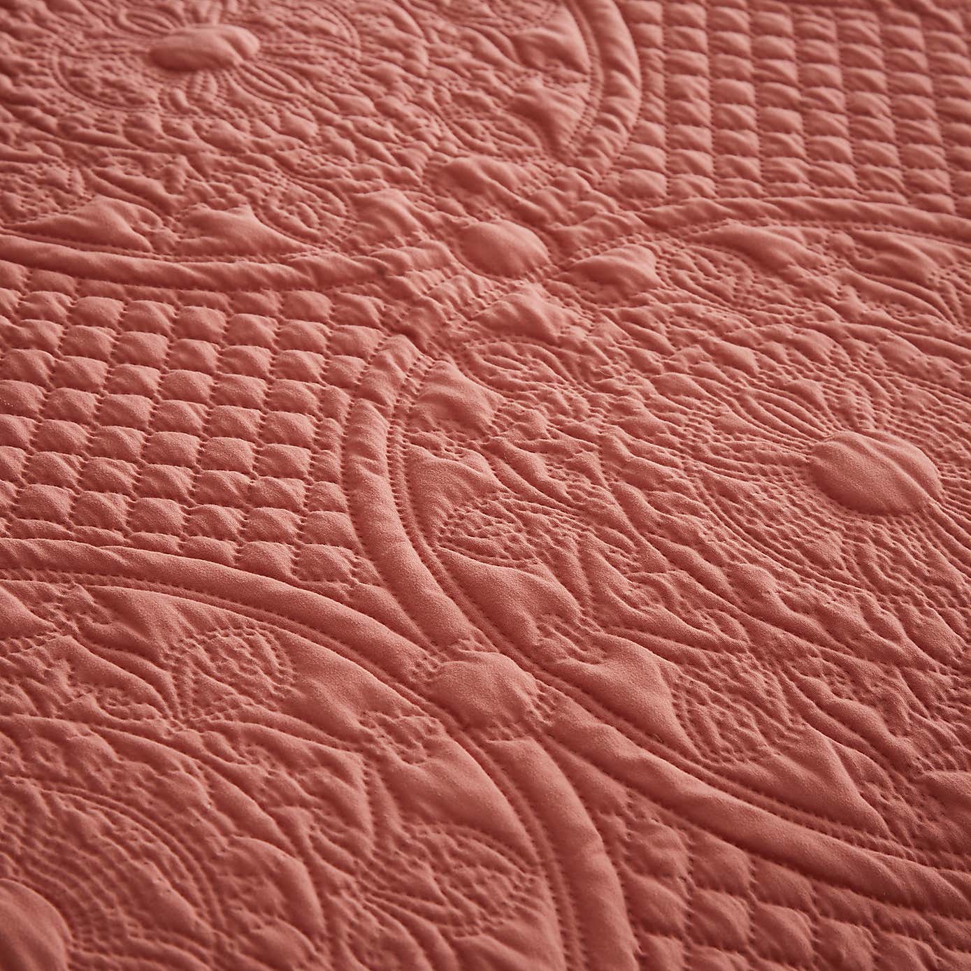 Mandalay Duvet Cover and Pillowcase Set