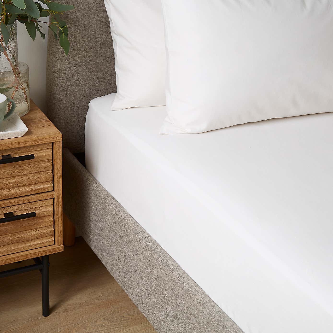 Soft Cotton Plain Fitted Sheet