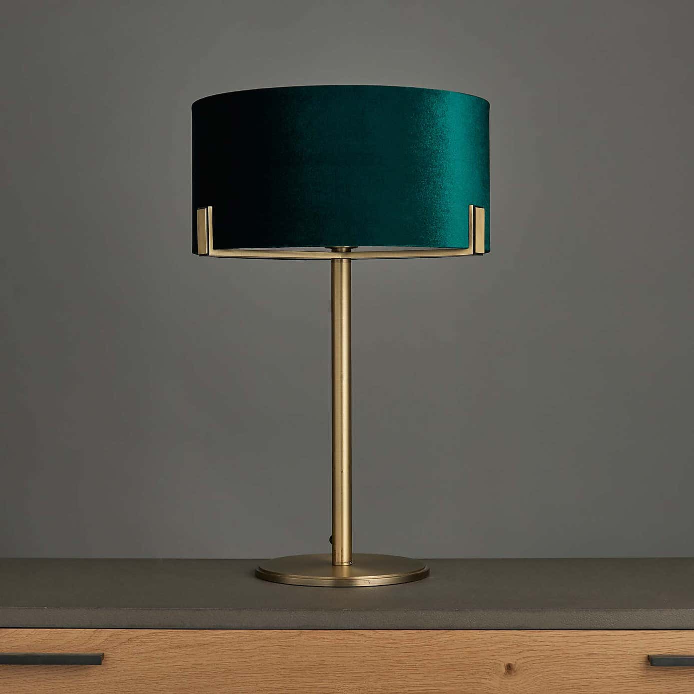 Vogue Balaton 1 Light Green Velvet Table Lamp
