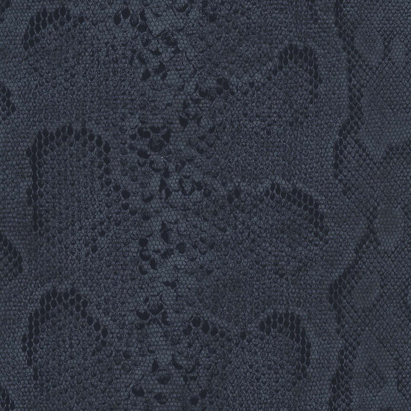 Gekko Fix Black Snake Sticky Back Plastic