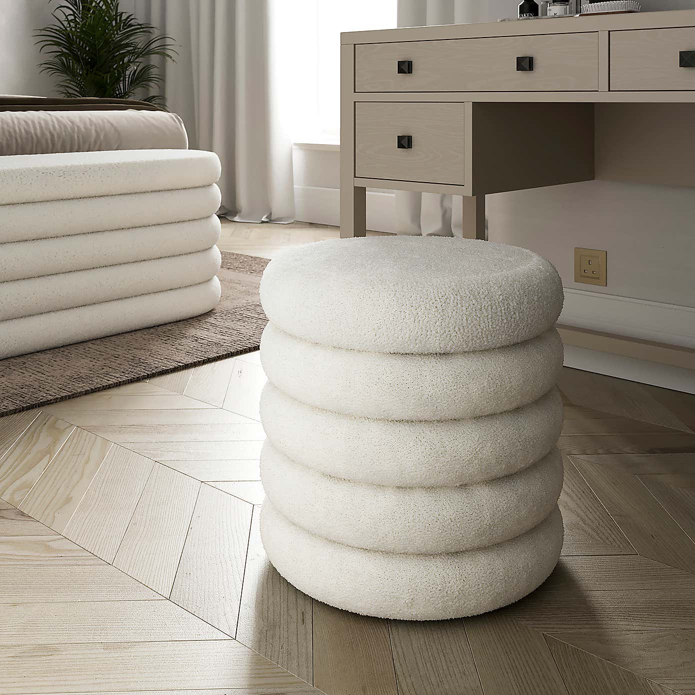 Murray Sherpa Storage Footstool
