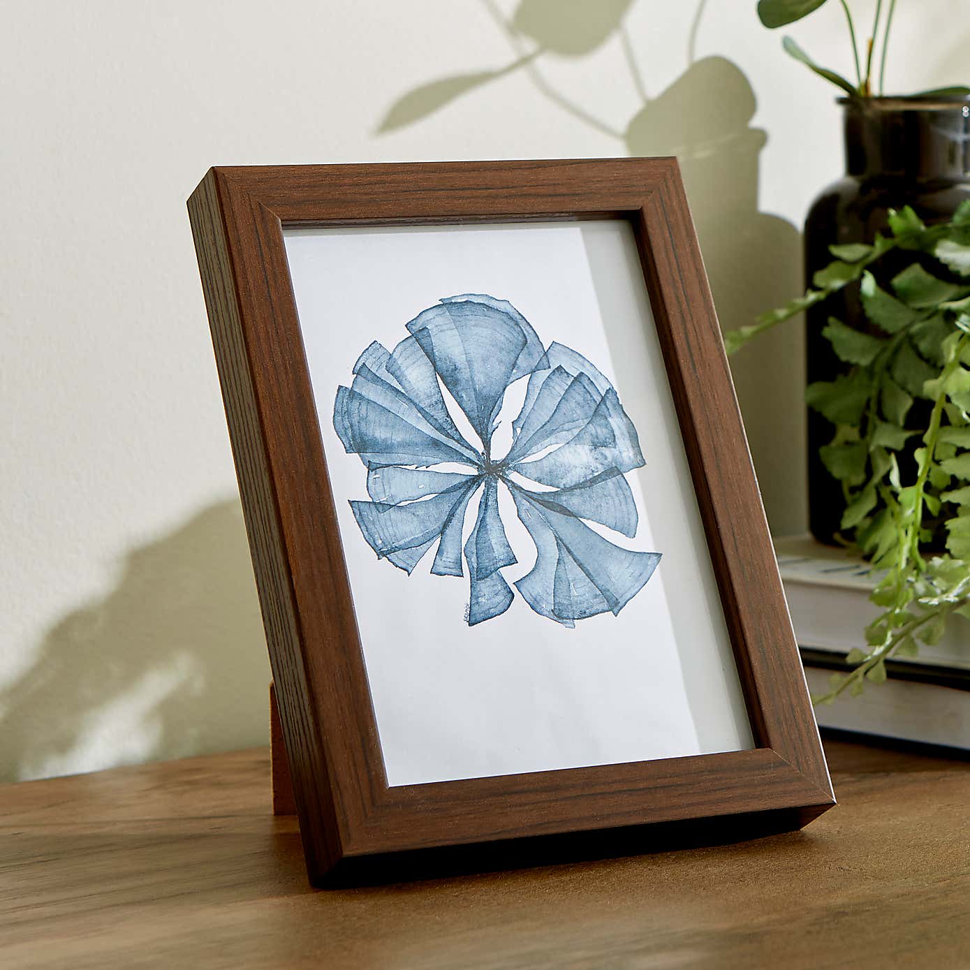 Essentials Photo Frame