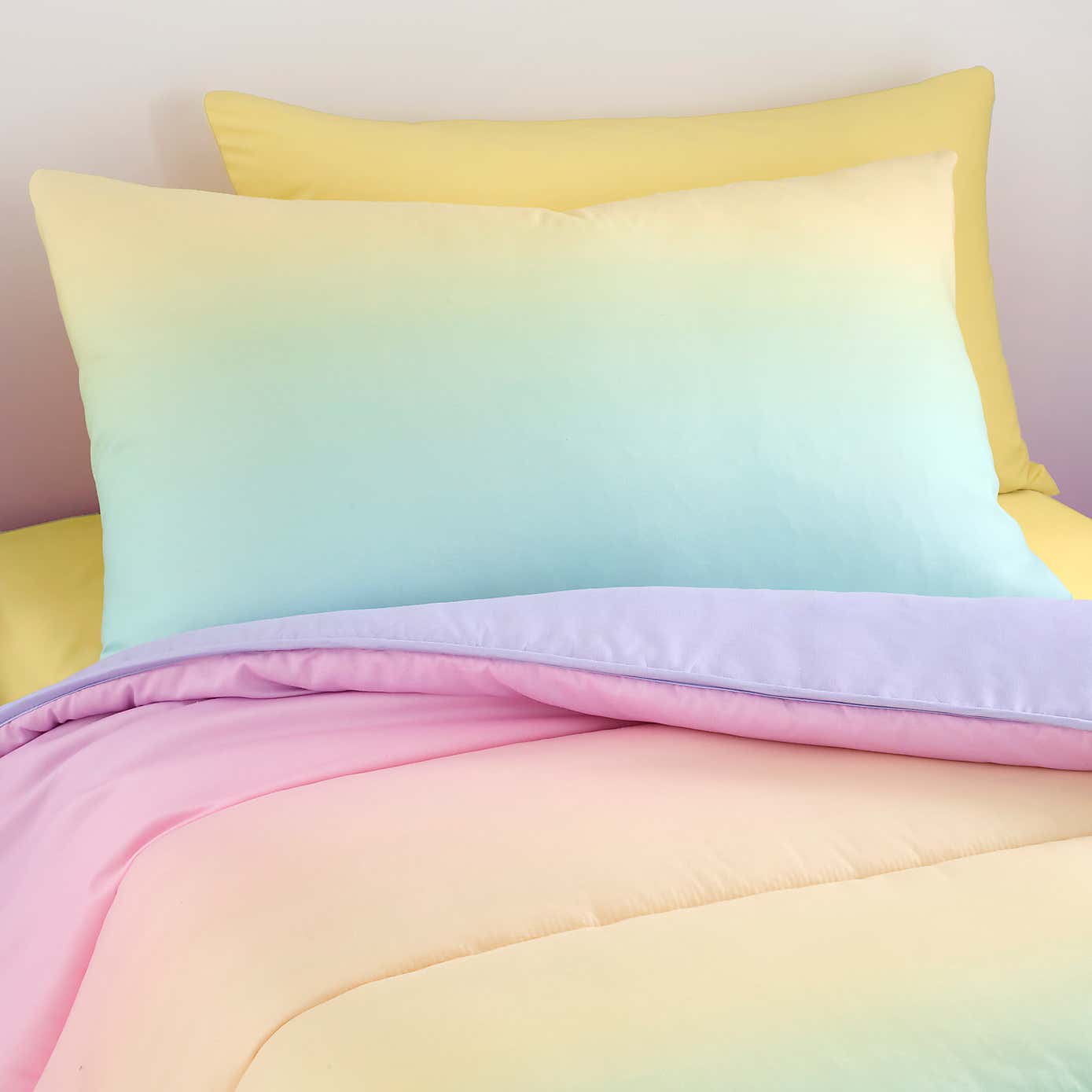 Ombre Pastel 7.5 Tog Single Coverless Duvet and Pillowcase Set