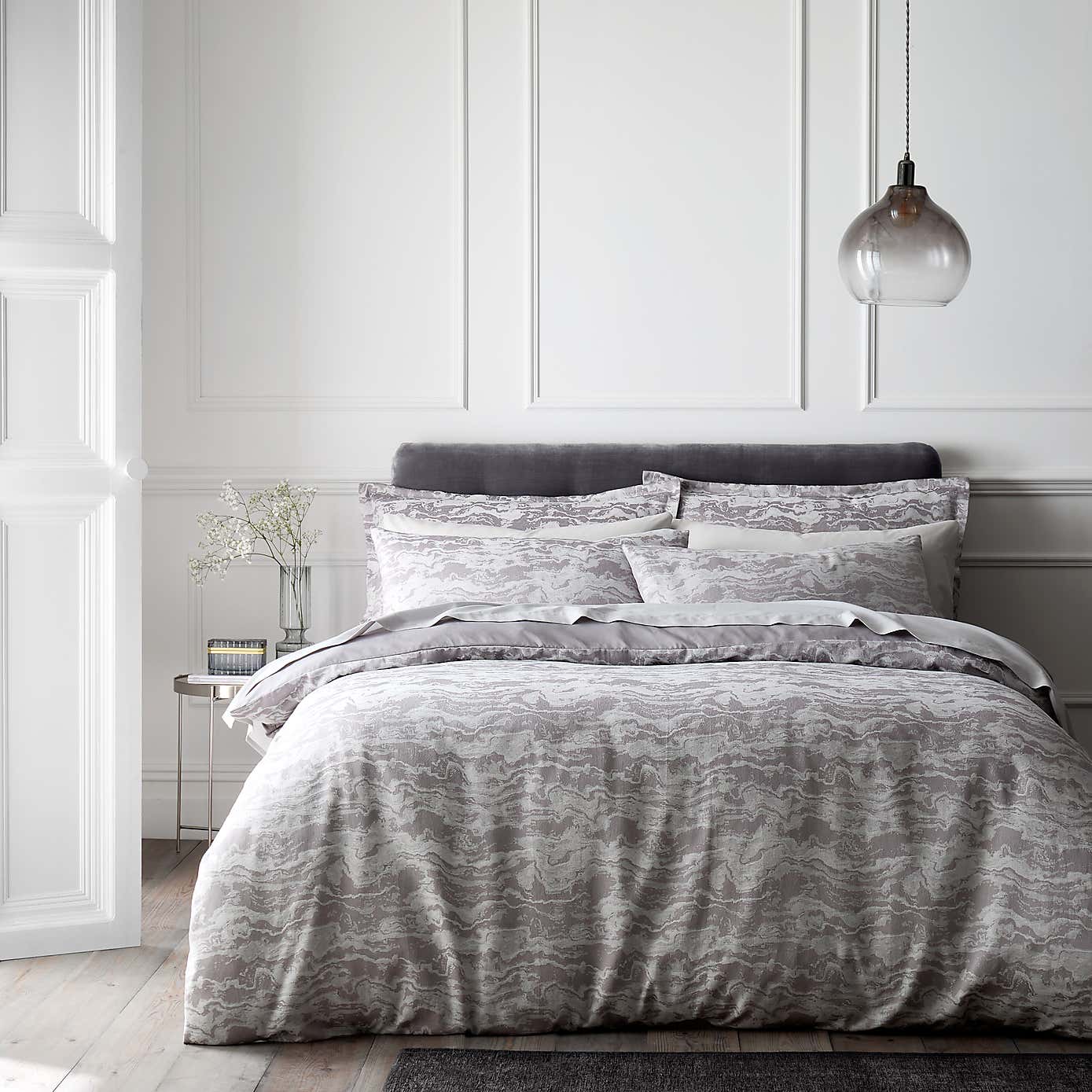 Marble Jacquard Duvet Cover and Pillowcase Set