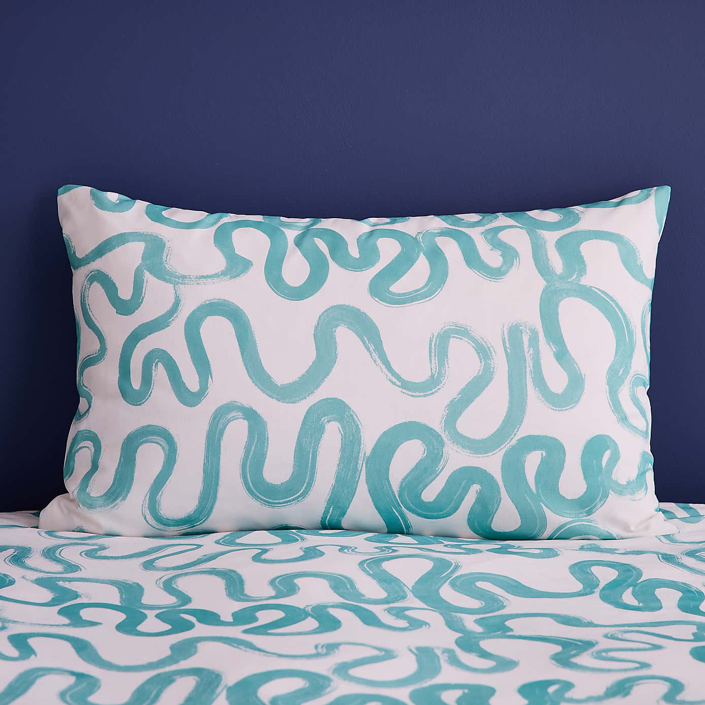 Aqua Doodle Reversible Duvet Cover and Pillowcase Set