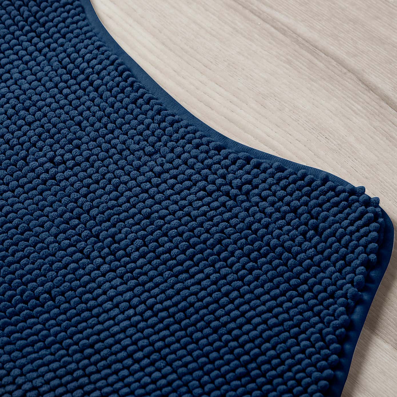 Mini Bobble Oval Bath Mat