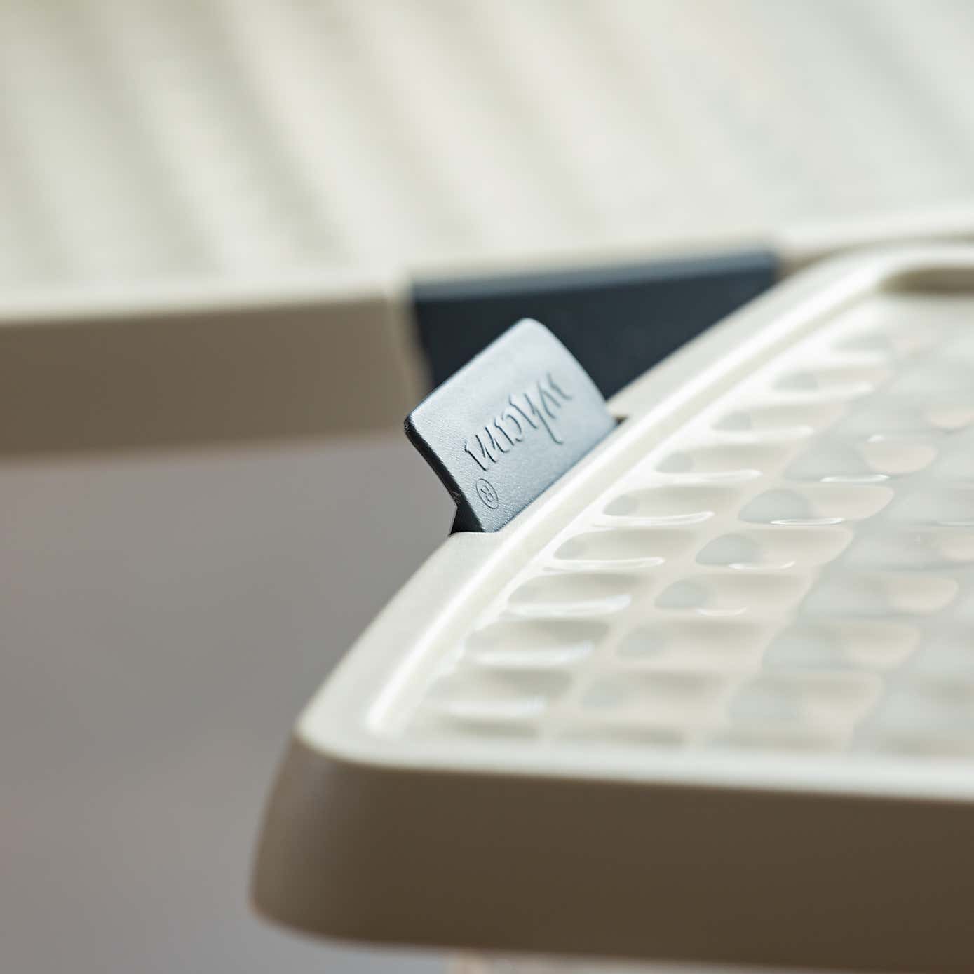 Wham Clip Pack of 4 Square Storage Boxes With Lids