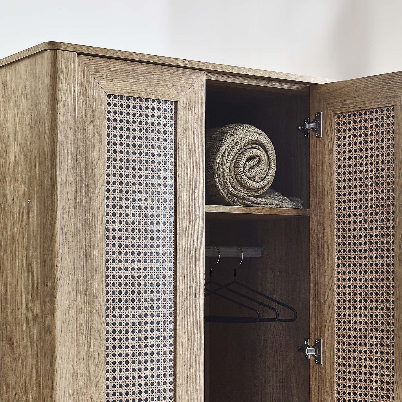 Victor 2 Door Wardrobe