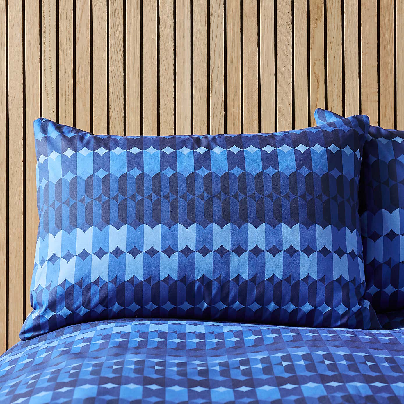 Oden Geometric Duvet Cover & Pillowcase Set