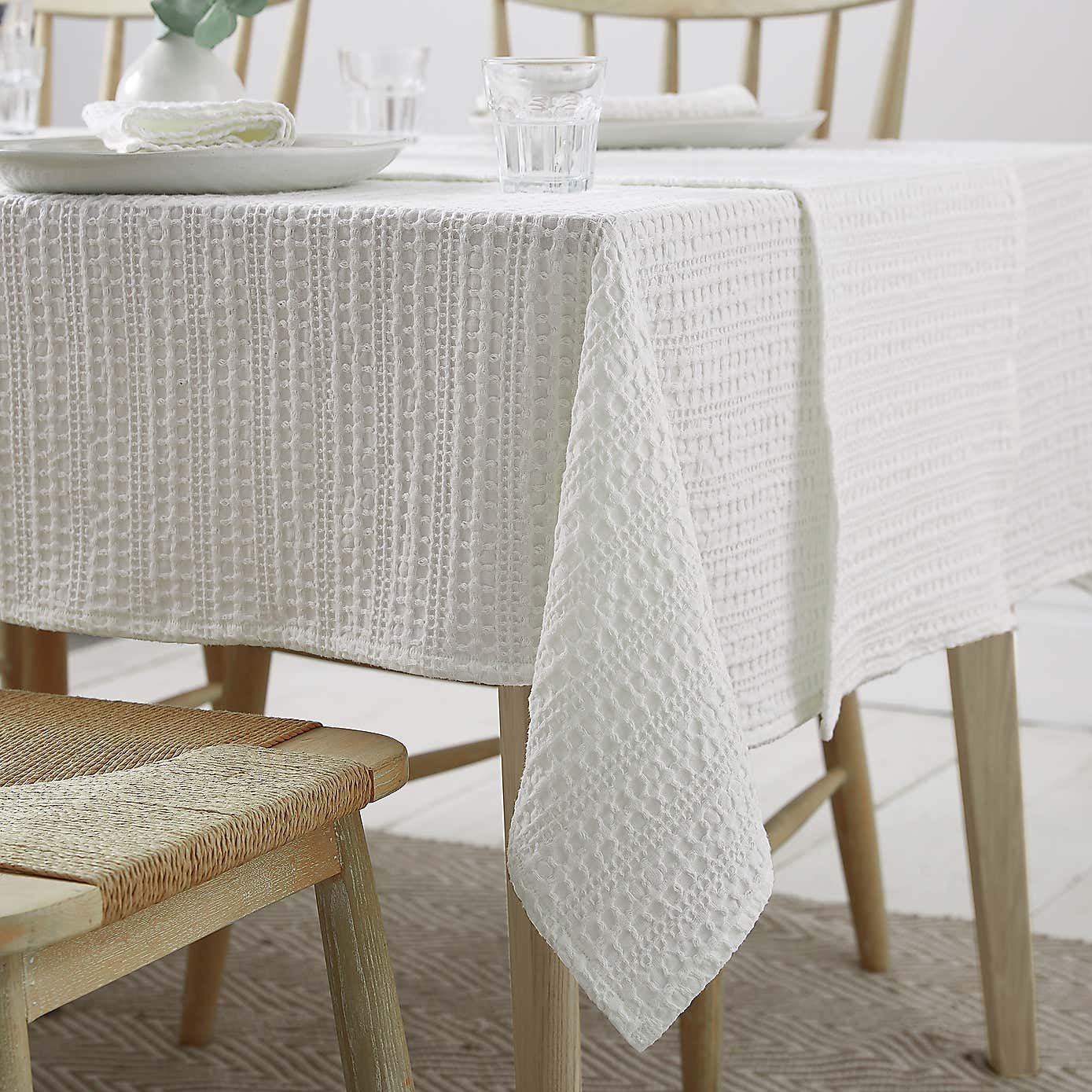 Amberley Waffle Tablecloth