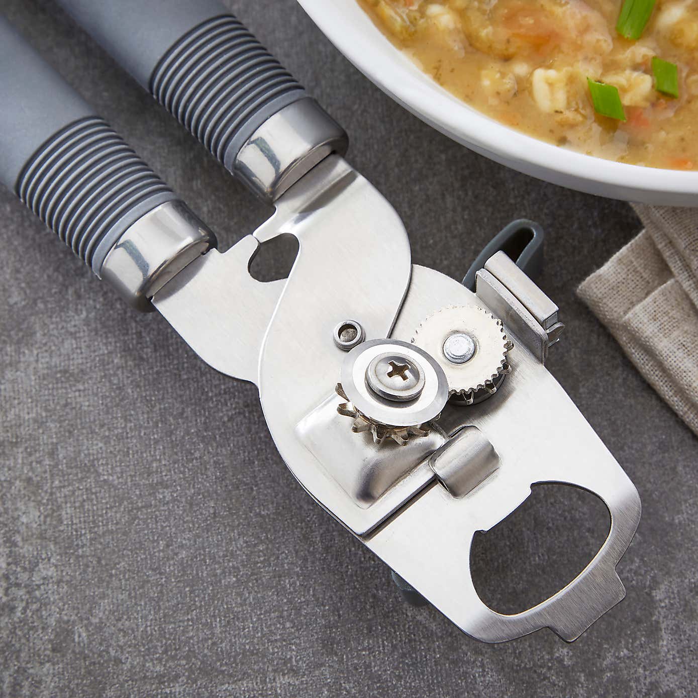 Can Opener with Soft Grip Handle