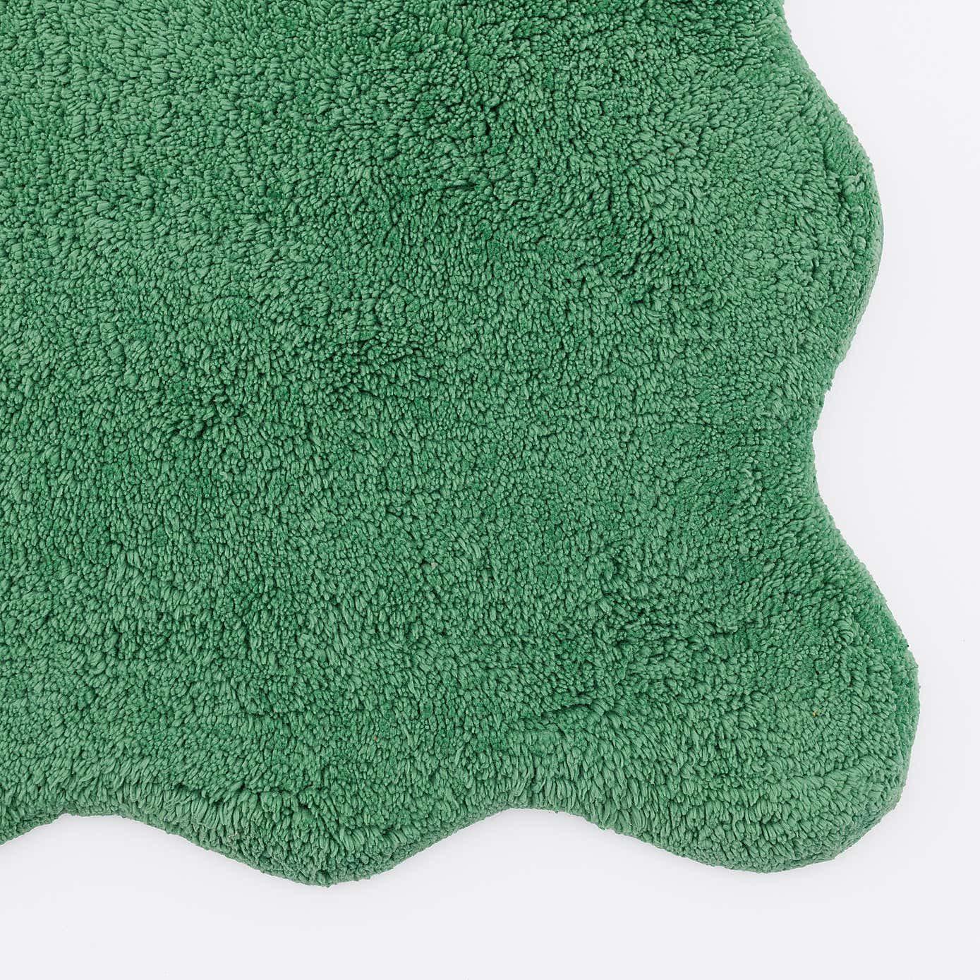 Scalloped Bath Mat