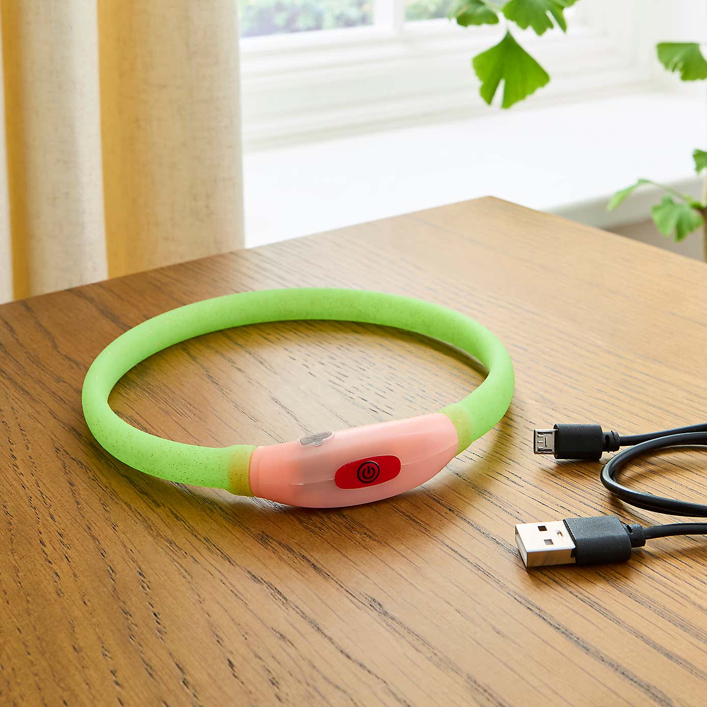 Crufts LED Adjustable Collar