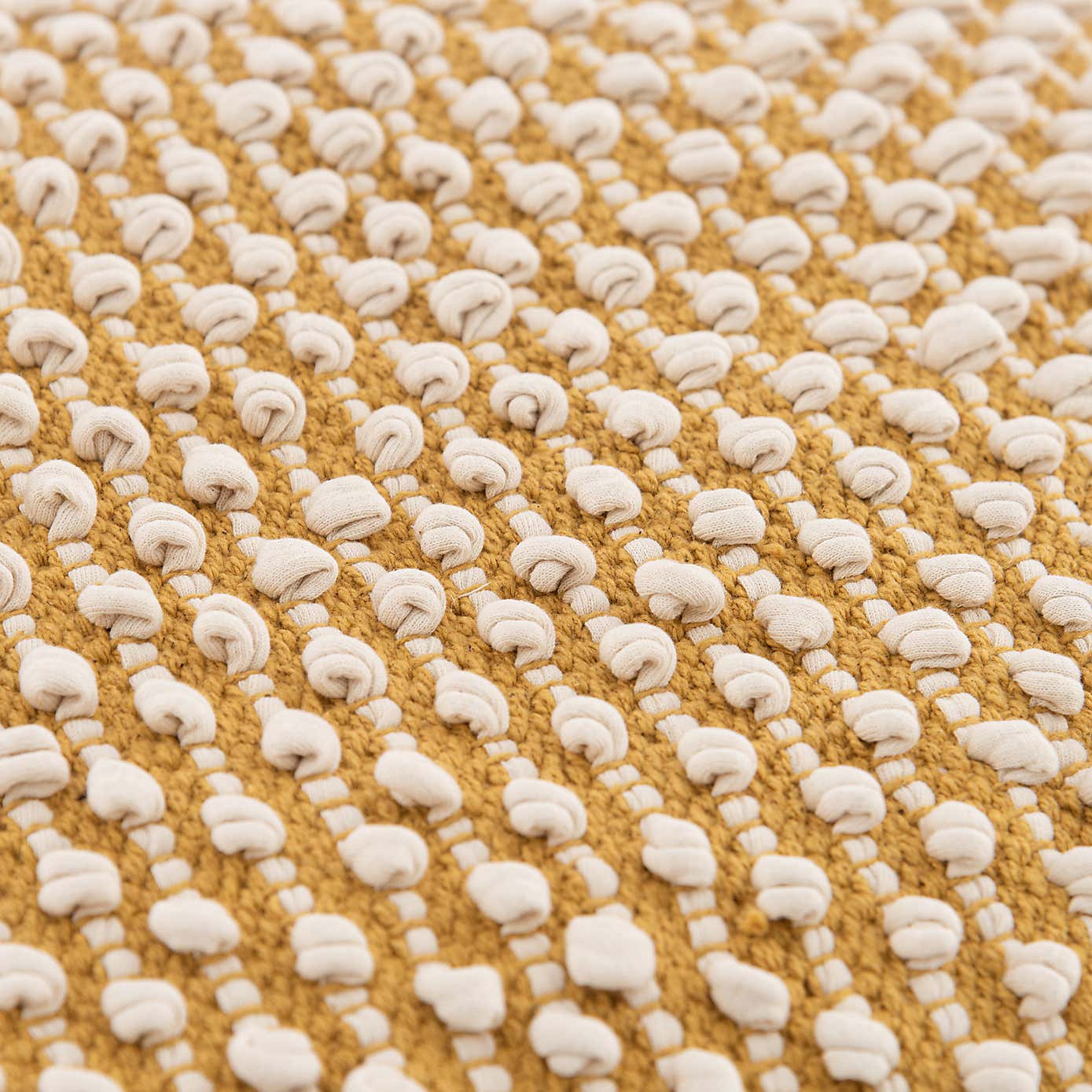 Jersey Black Bobble Cube