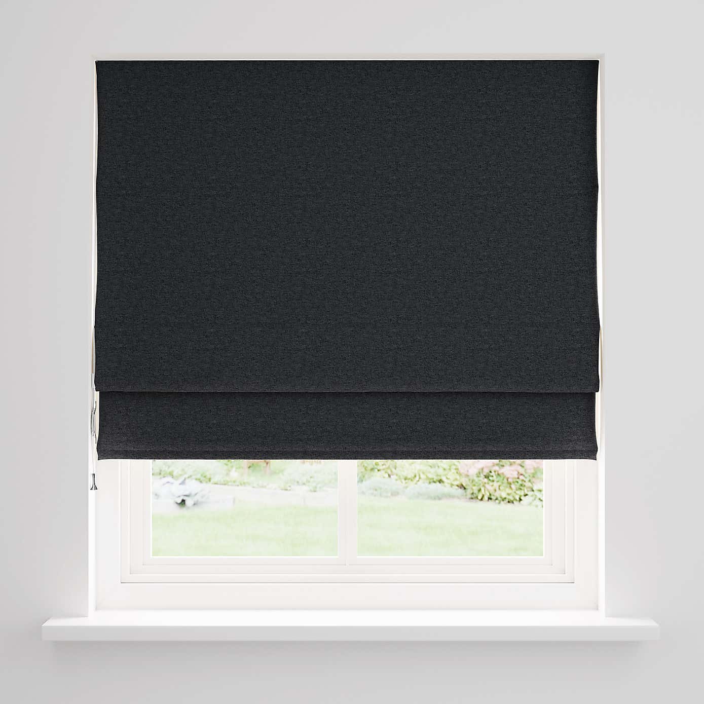 Luna Blackout Roman Blind