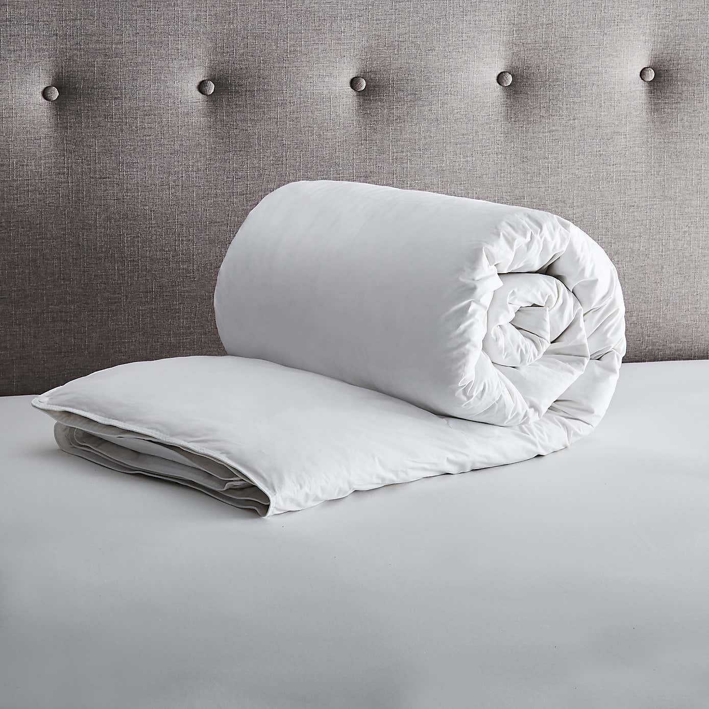Fogarty White Goose Feather and Down All Seasons 13.5 Tog Duvet