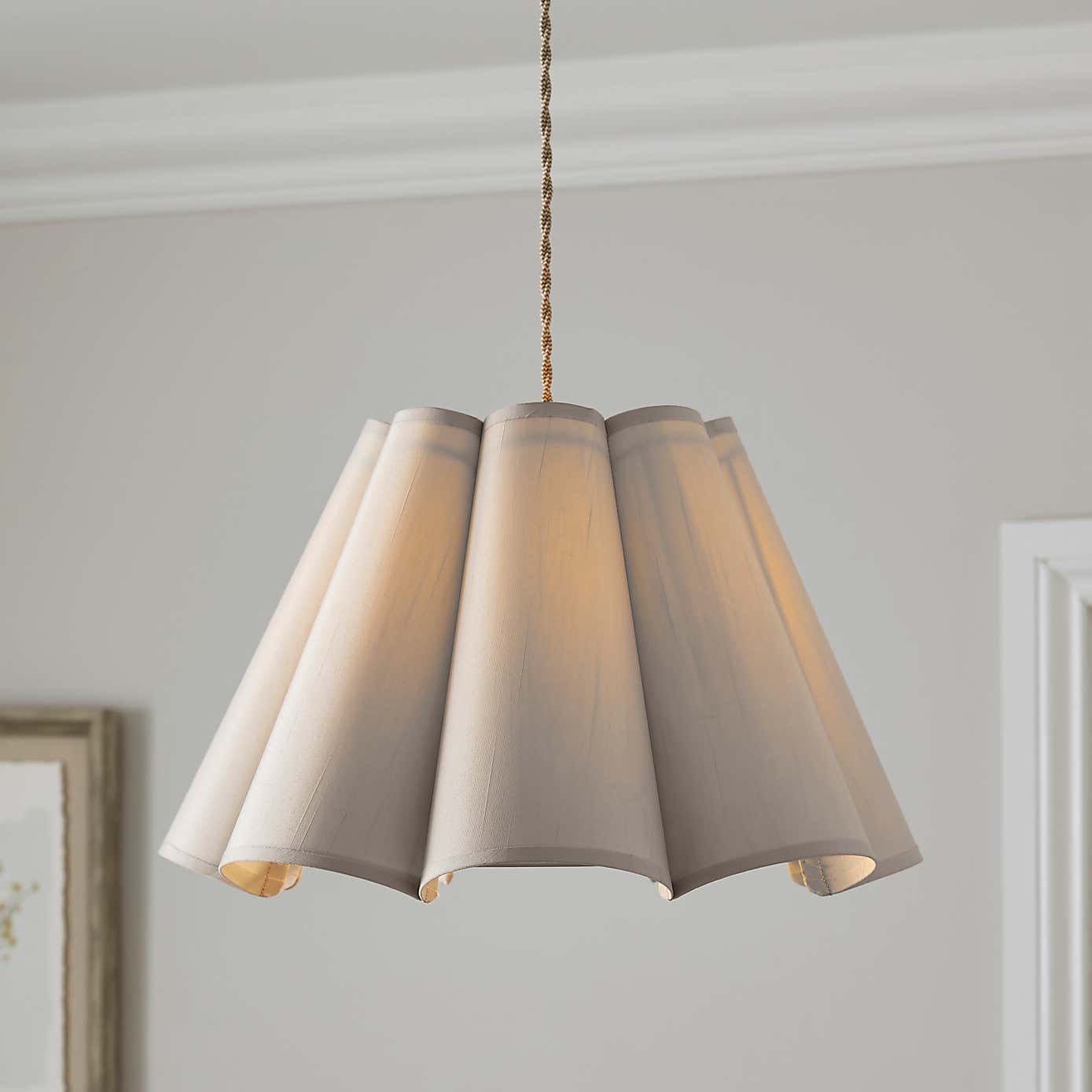 Petal Pleat Easy Fit Lamp Shade