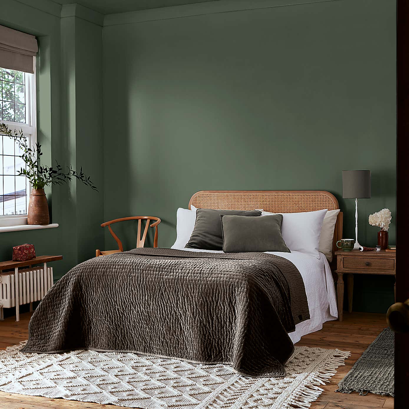 William Morris At Home Olive Character Eggshell Paint