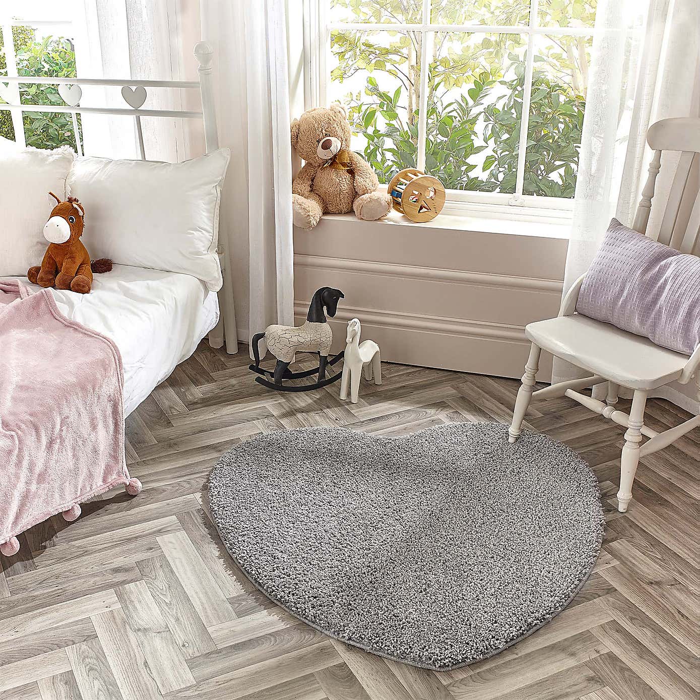 Marvel Heart Shaggy Washable Rug